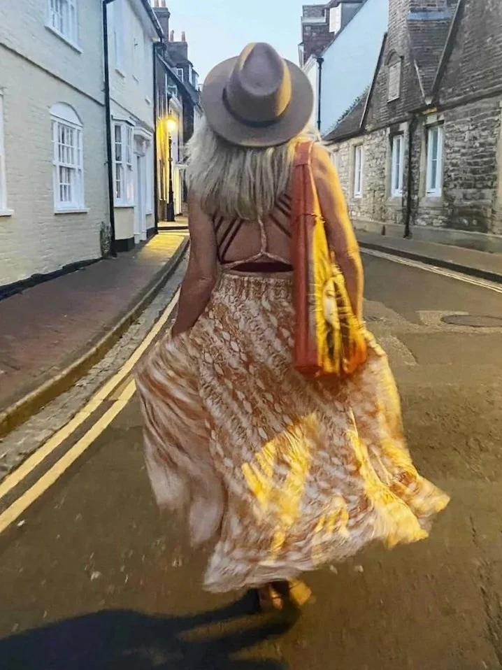 Barefoot+Life+-+Infinity+Dress+-+Sophie+Williams.jpg