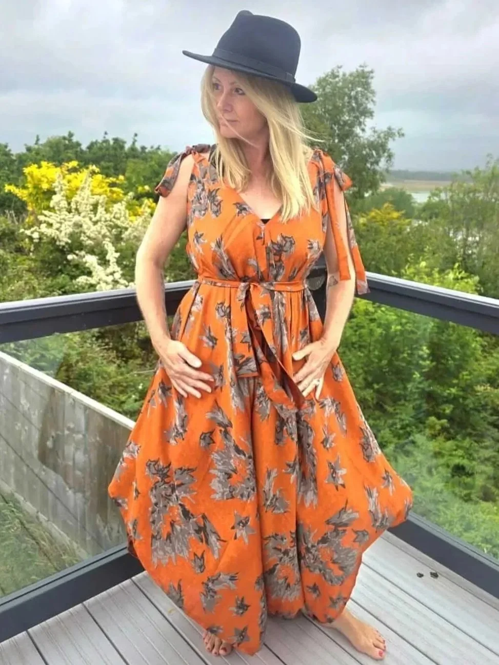 Upcycled%2BRasgulla%2BSilk%2BJumpsuit%2B-%2Bfront%2B-%2BBarefoot%2BLife.jpg