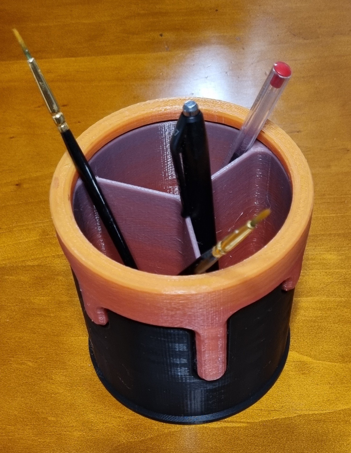 drippy pen\brush containers