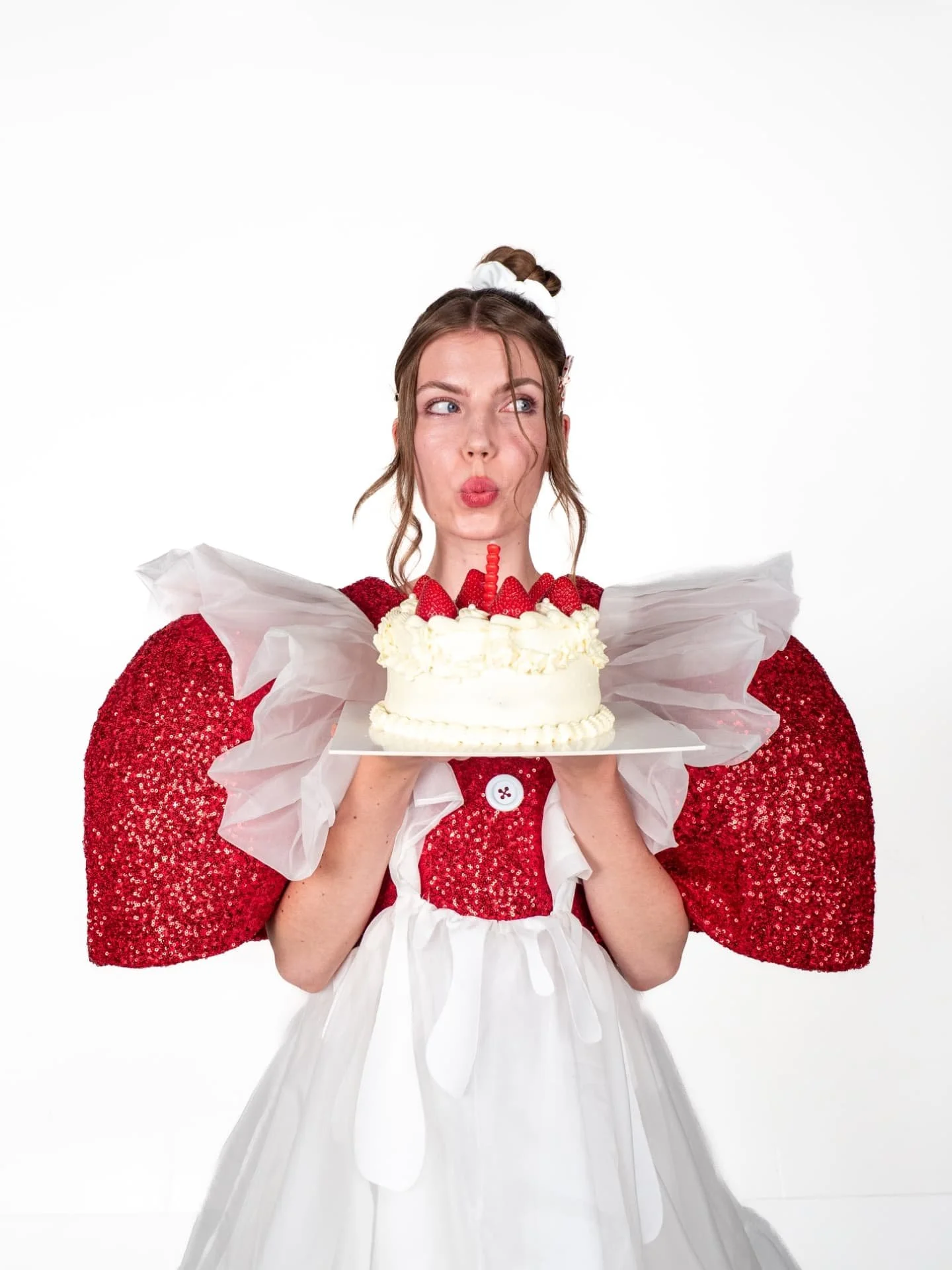 Treats To Remember 📸
 Honoured to have captured the magic behind Sabina's vision, where childhood desserts became couture dreams.
Thank you to the incredible team who brought this fantasy to life:
👗 Designer/Creative Director: @sabinasbera
💫 Model