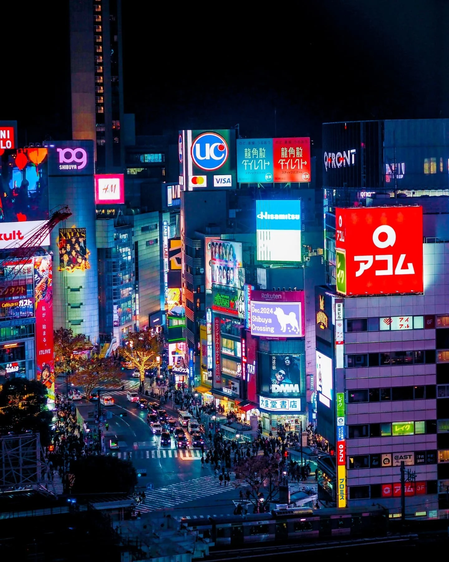 How am I supposed to leave this city?

Shibuya 45mm
#shibuya #shibuyacrossing 
#tokyo