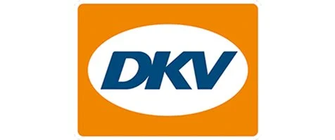 Logo von DKV, einer Versicherungsgesellschaft, auf orangeem Hintergrund.