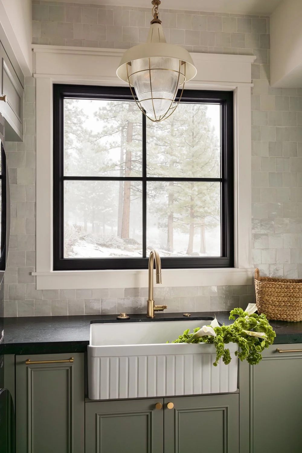 vestibule laundry room