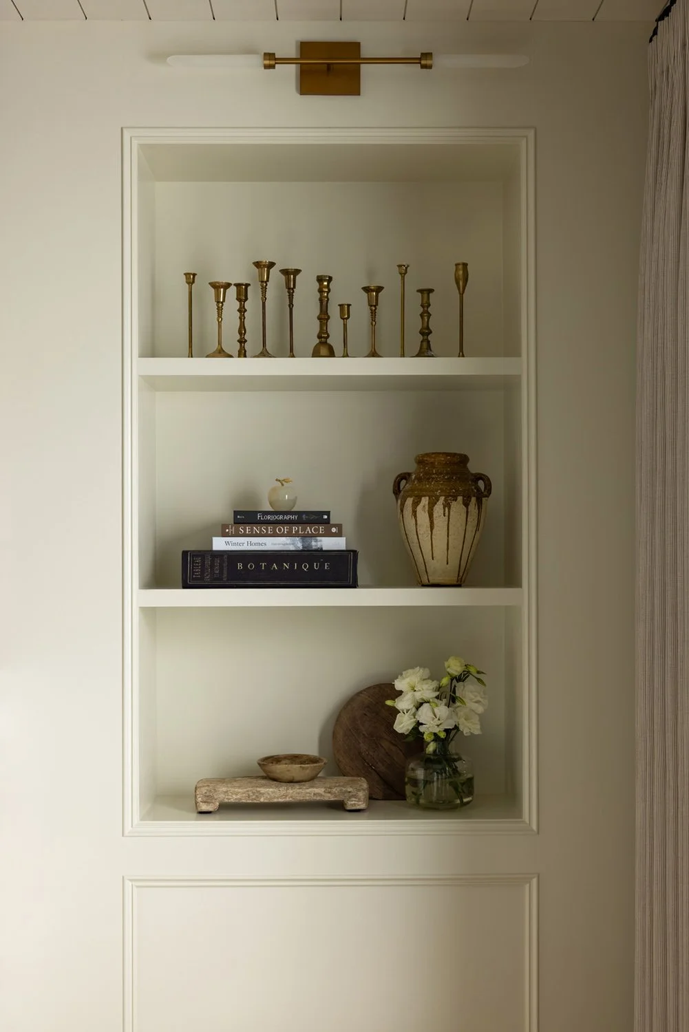 inset bookshelf