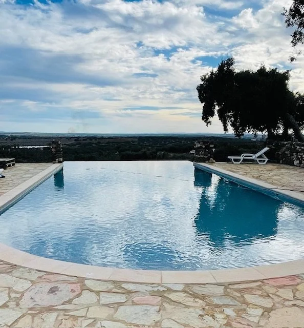 Pool overlooking the Portuguese countryside