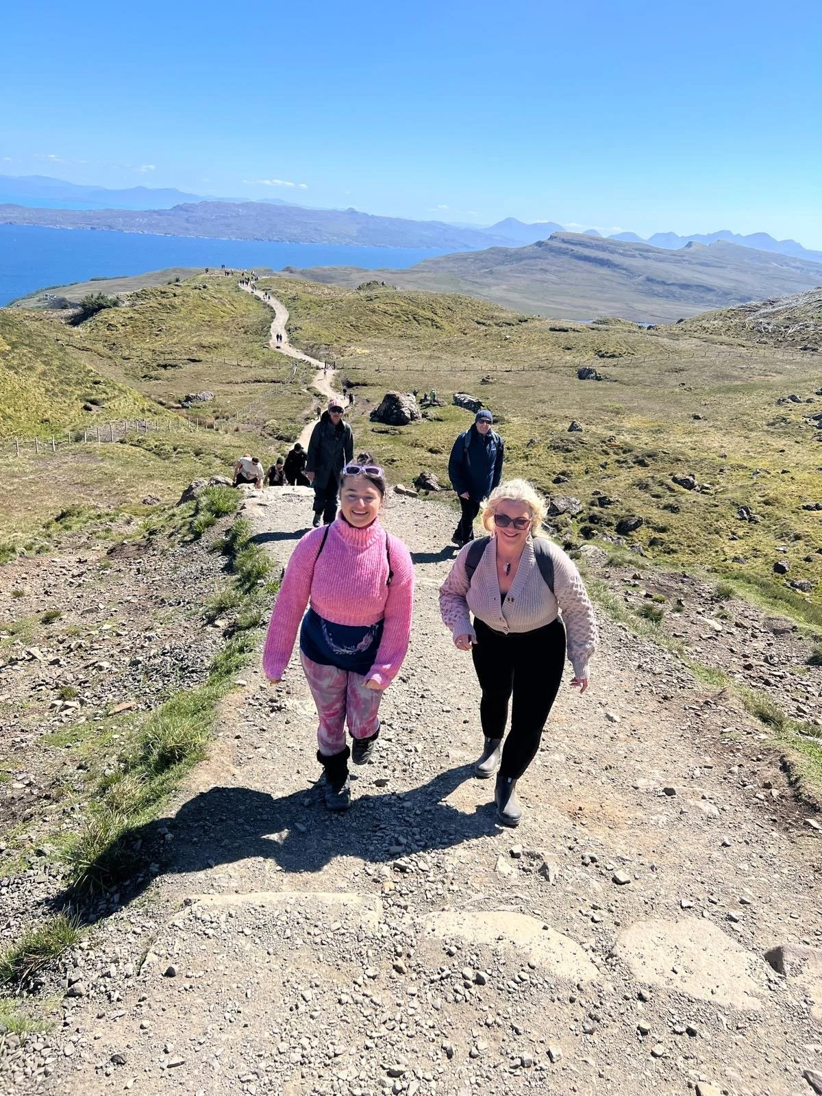 Ari and Michelle hiking .JPG