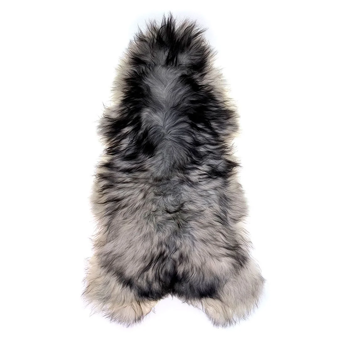 Eko isländskt fårskinn – naturliga grå nyanser med lång, mjuk ull