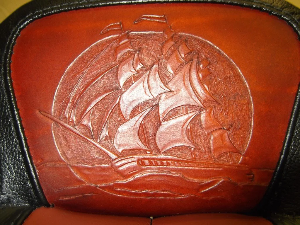 hand-tooled-leather-motorcycle-seats-0522-32.jpg