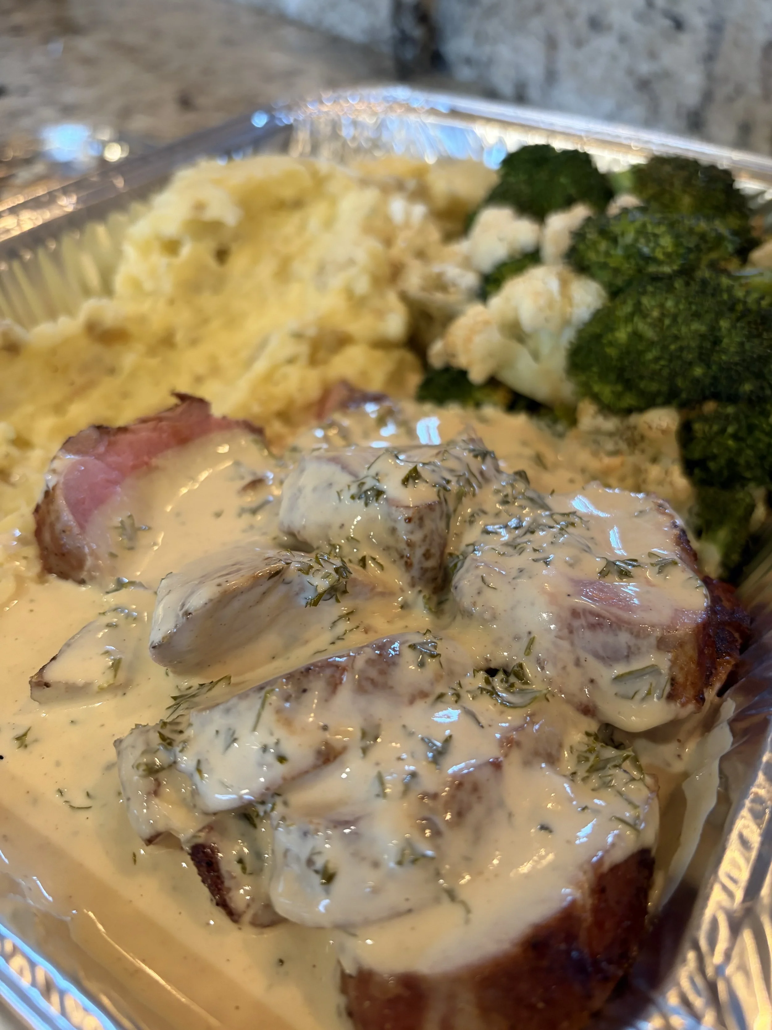 Pork tenderloin with mustard sauce