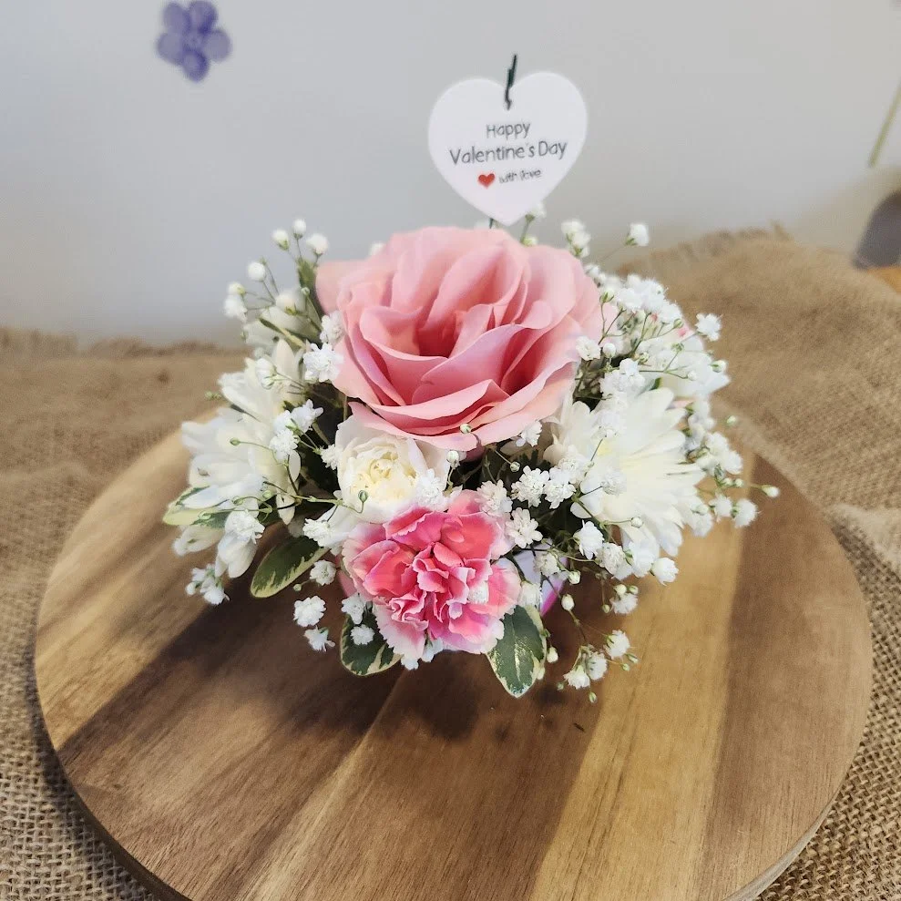 Valentine small round pink.jpg