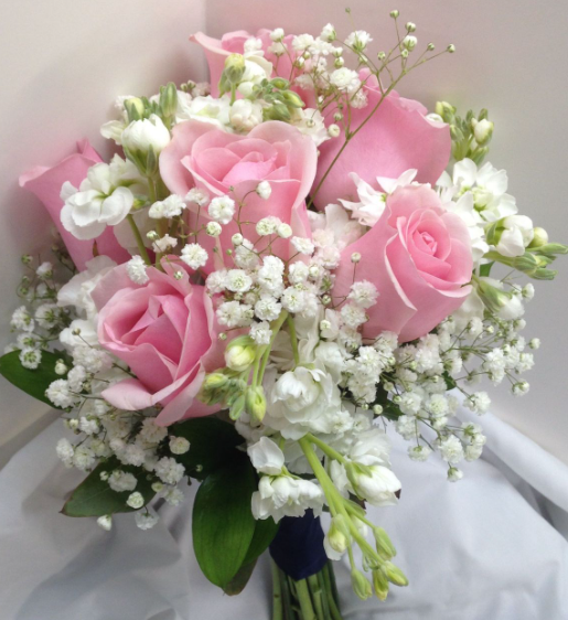 bouquet small round.png
