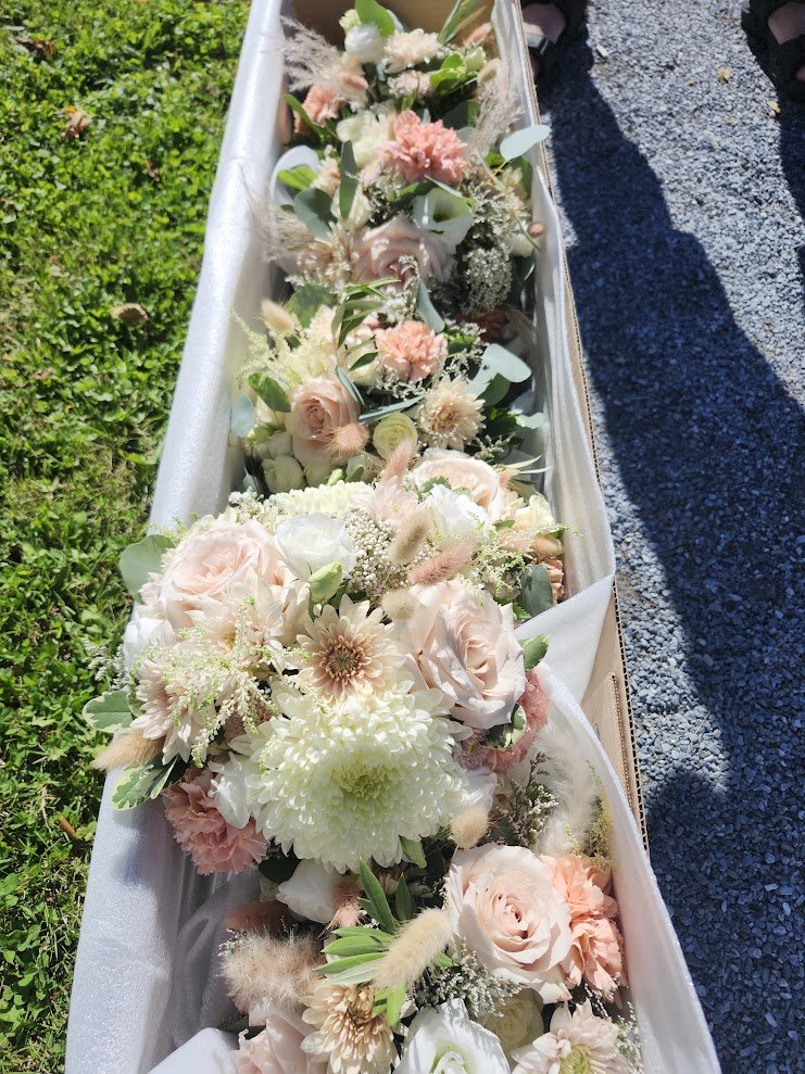 Tickle belly hill wedding flowers