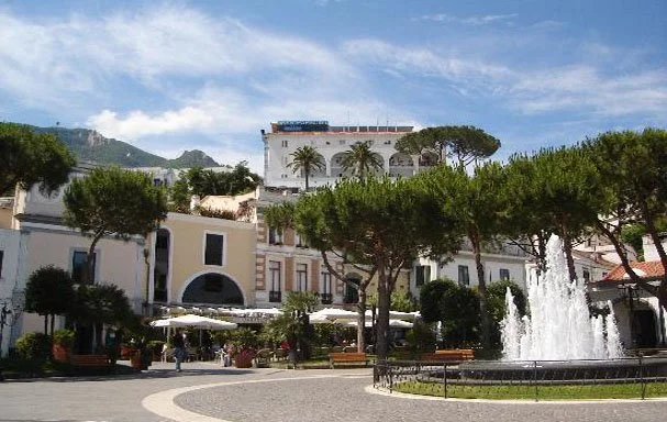 Piazza Marina, place principale de Casamicciola Terme, Ischia