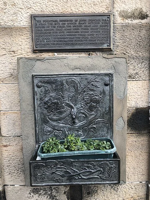 Mémorial aux personnes brulées pour sorcellerie, Edimbourg