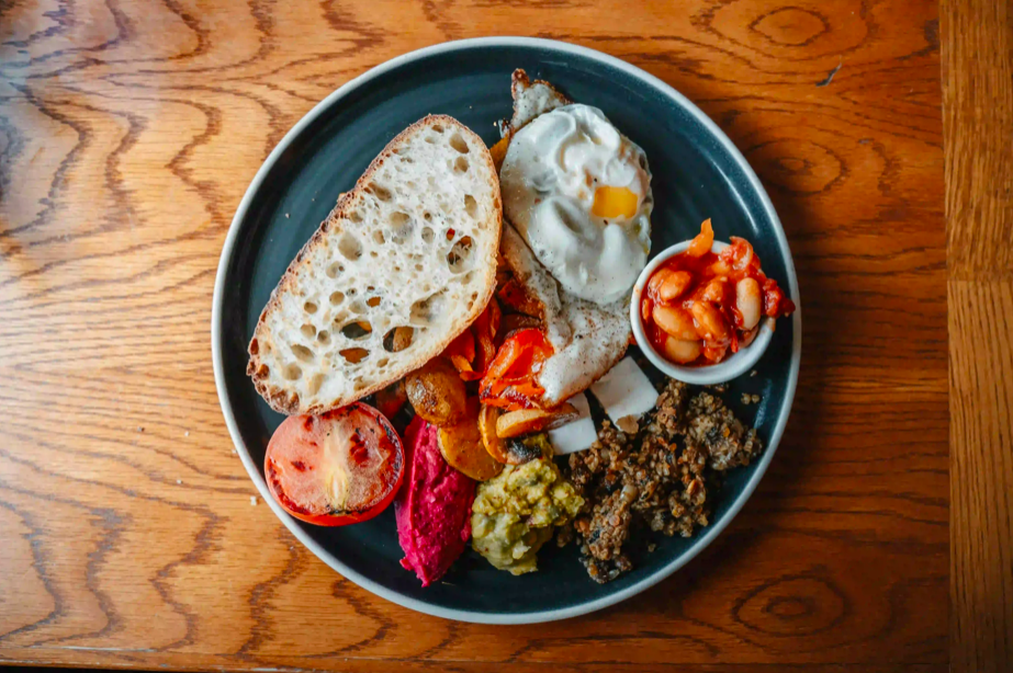 Brunch à Édimbourg : le Scottish breakfast et où le manger