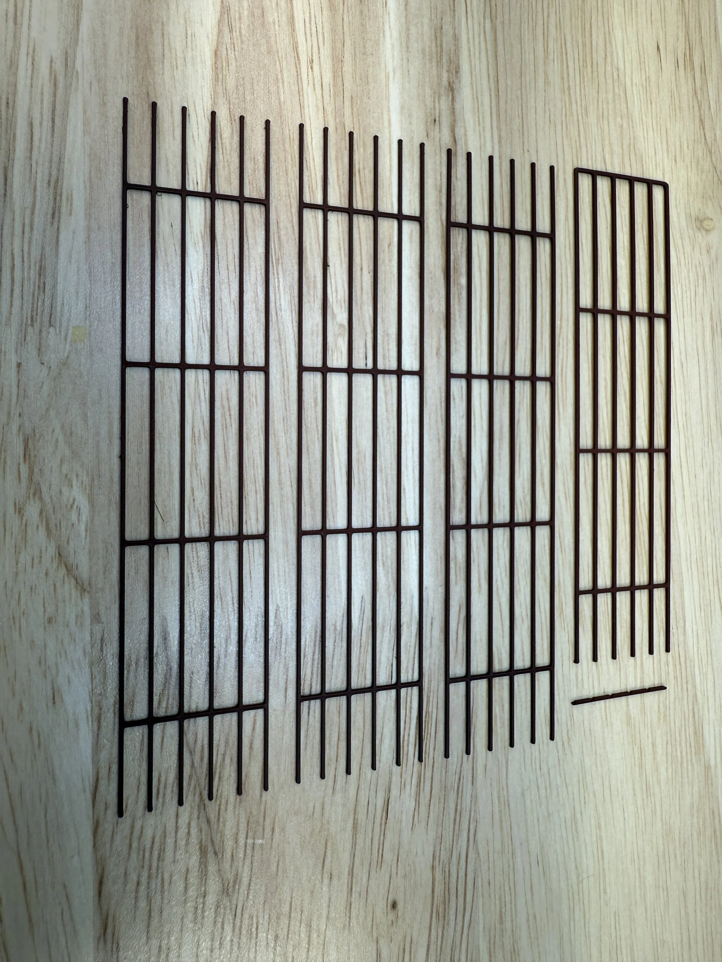 1/64 Scale Rancher Built Continous Fence (90')