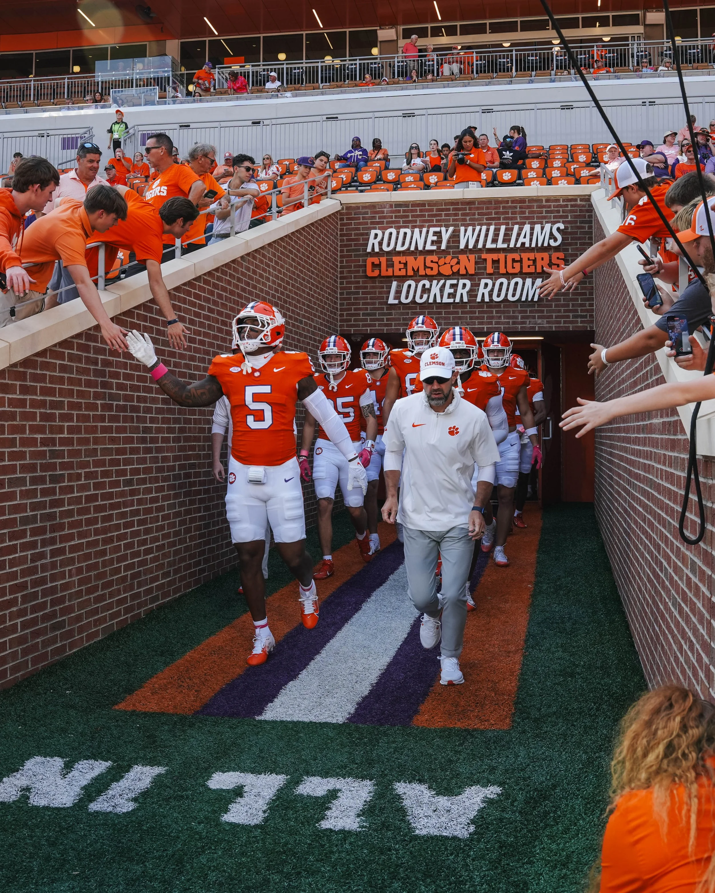 _Game 7 vs SMU_SAP-44.JPG