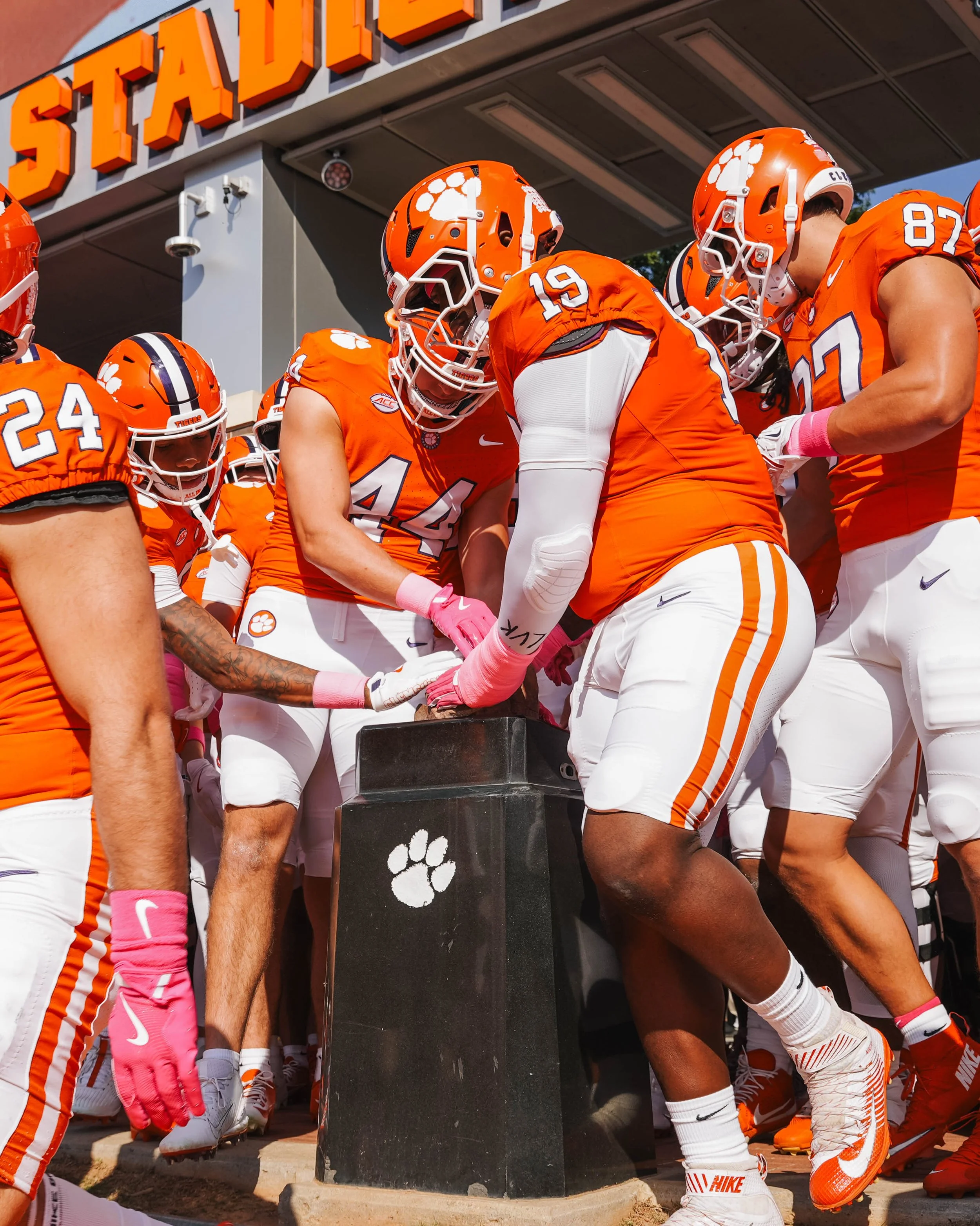 _Game 7 vs SMU_SAP-102.JPG