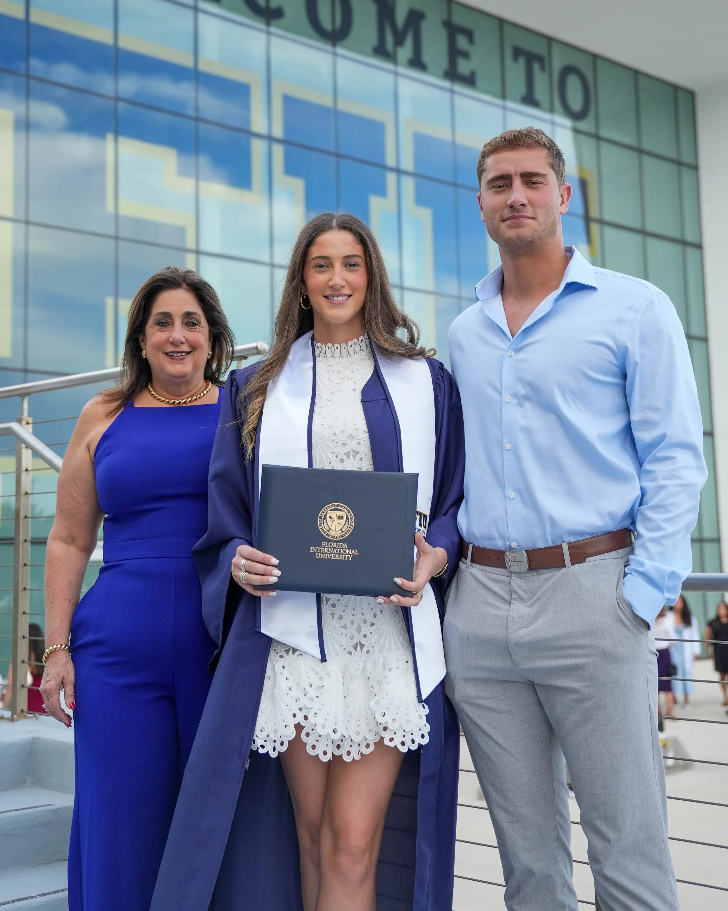 Alex Salazar_Grad Pictures-101.JPG