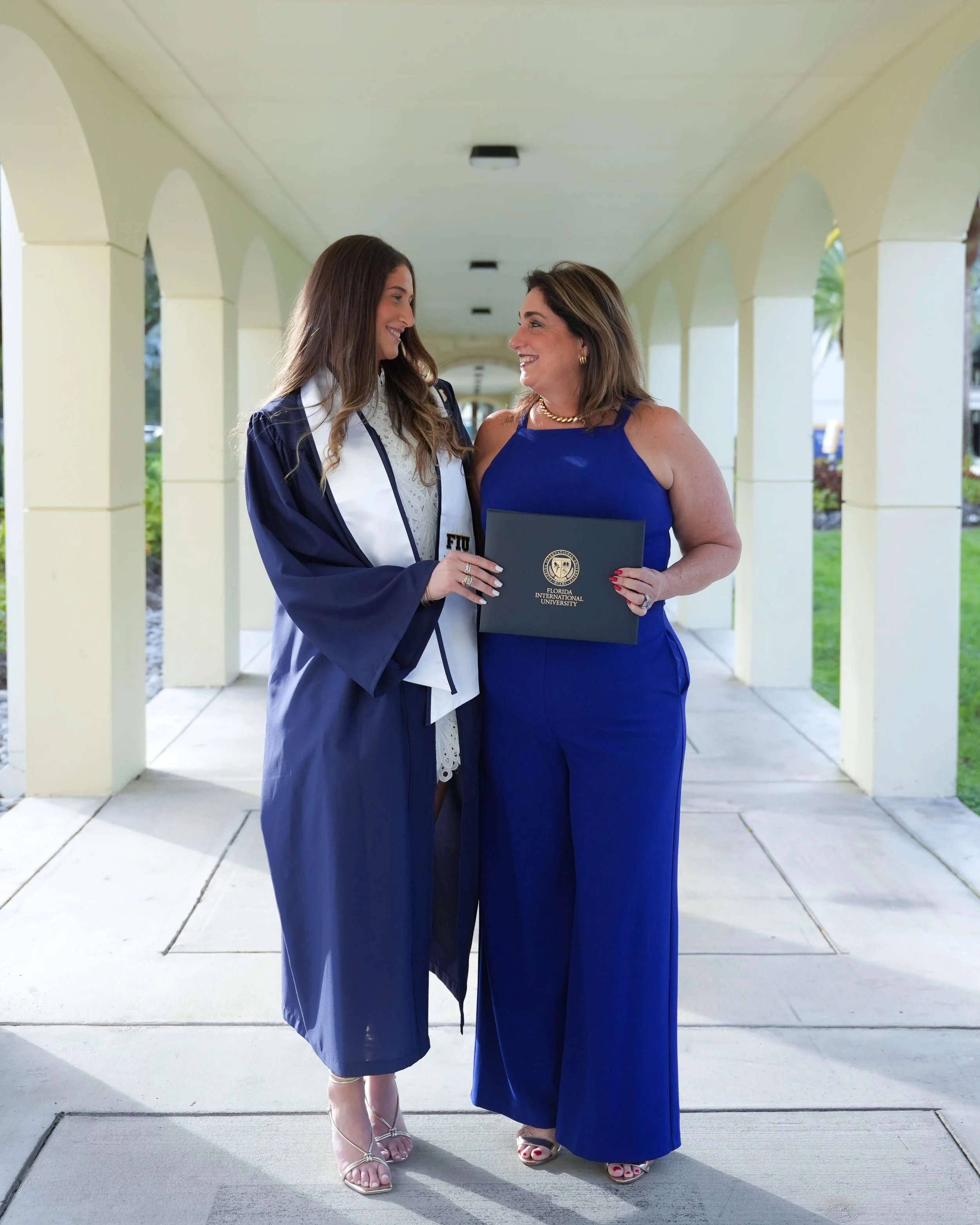 Alex Salazar_Grad Pictures-96.JPG