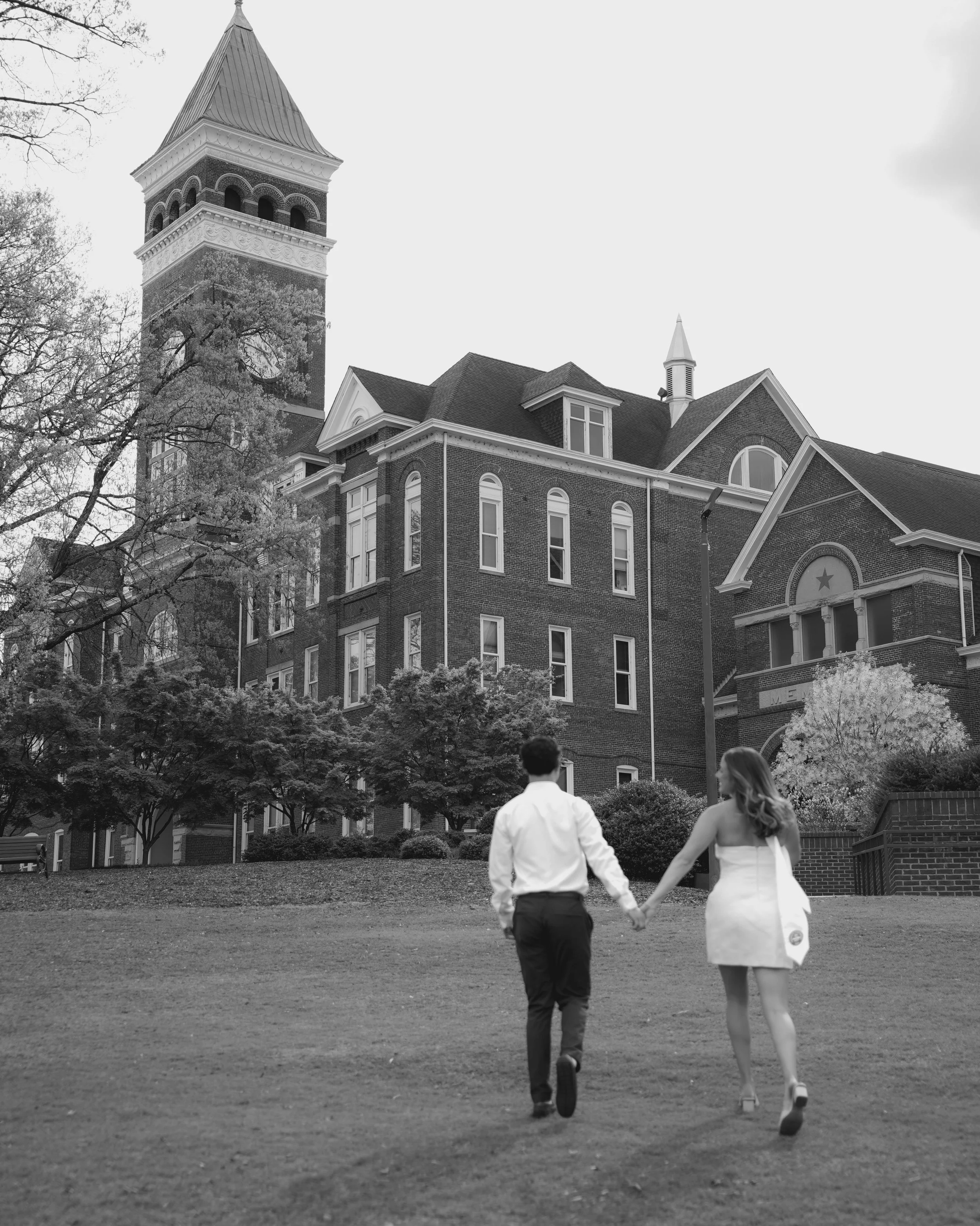 Ava Magliocchetti 2026 Grad Photo_SAP-87.JPG