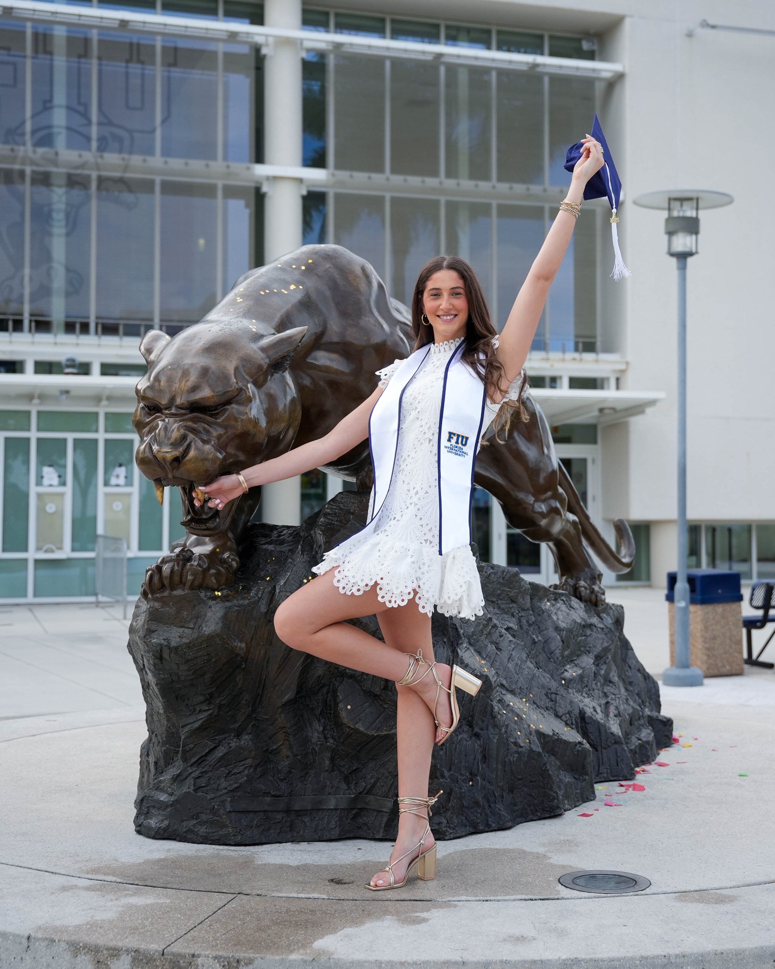 AlexSalazar_GradPictures-120.JPG