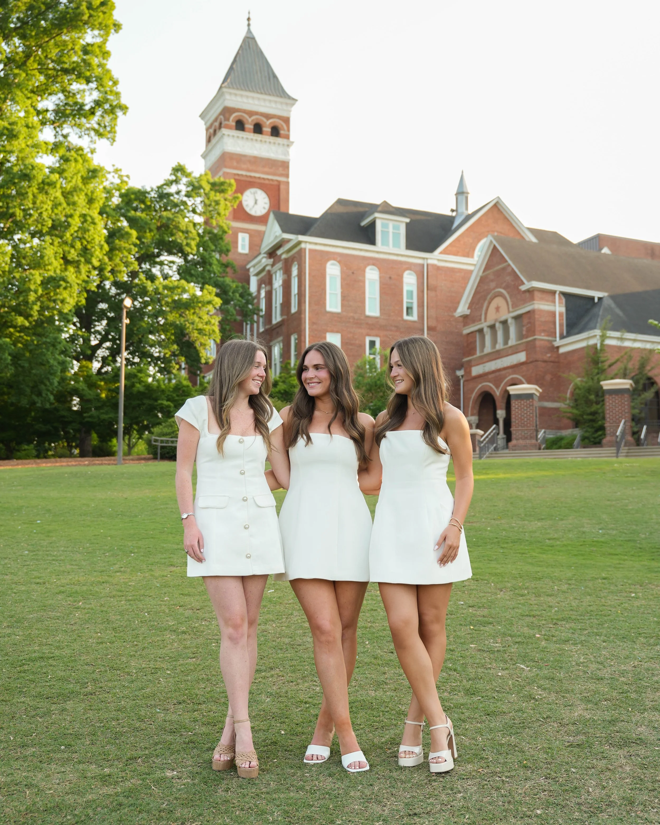 Alexis,Maggie,Ellie,Anita,&MauraClemson2026GradPhotos_SAP-33.JPG