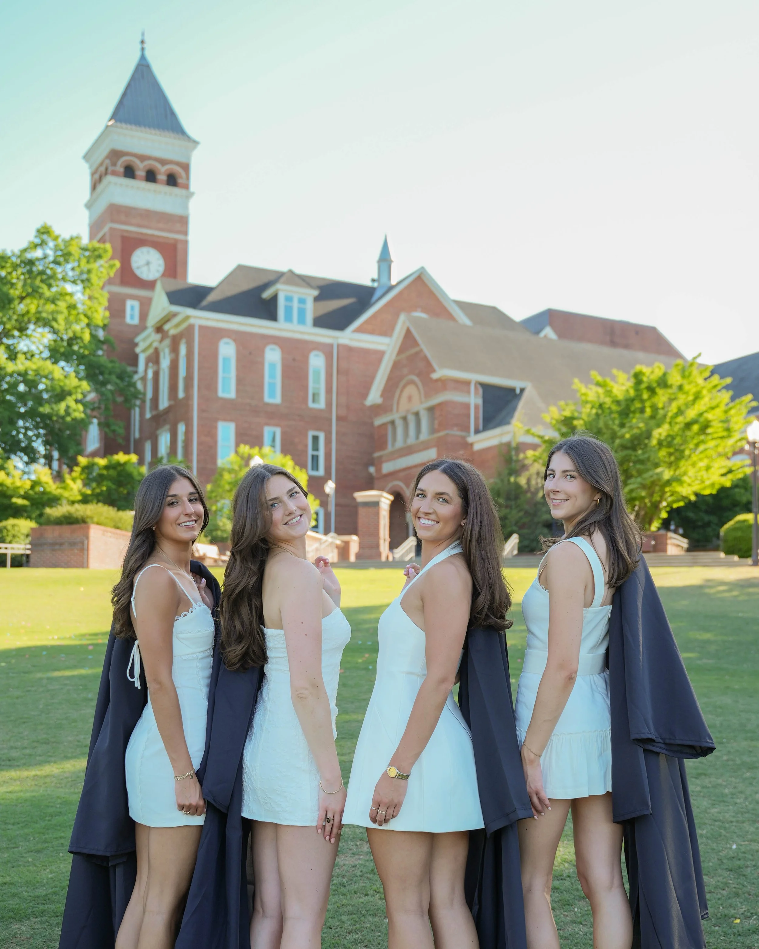 Bridgette,Karley,Sinead&LondonClemson2026GradPhotos_SAP-238.JPG