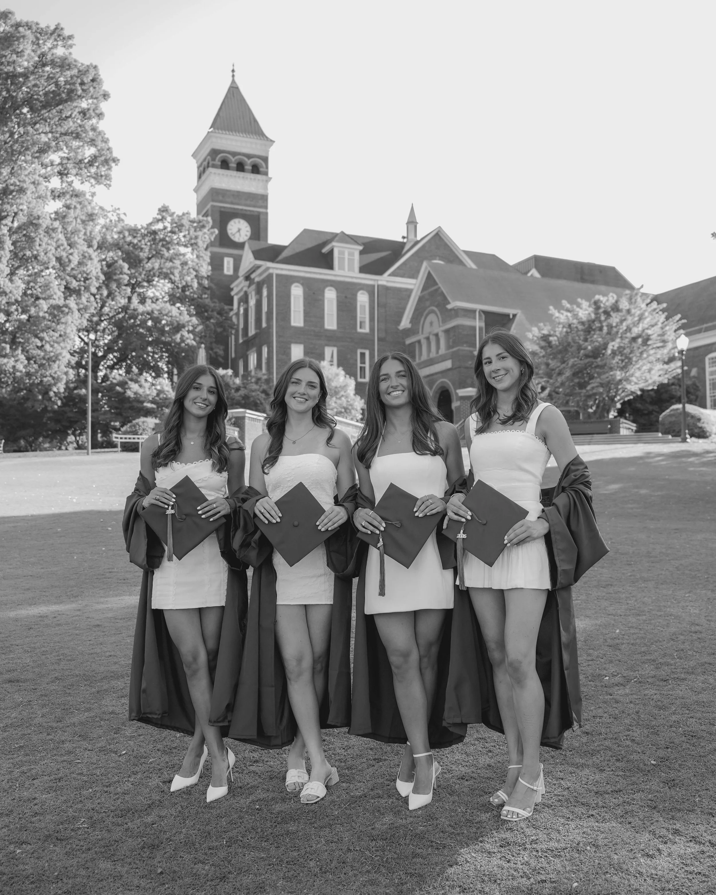 Bridgette,Karley,Sinead&LondonClemson2026GradPhotos_SAP-235.JPG