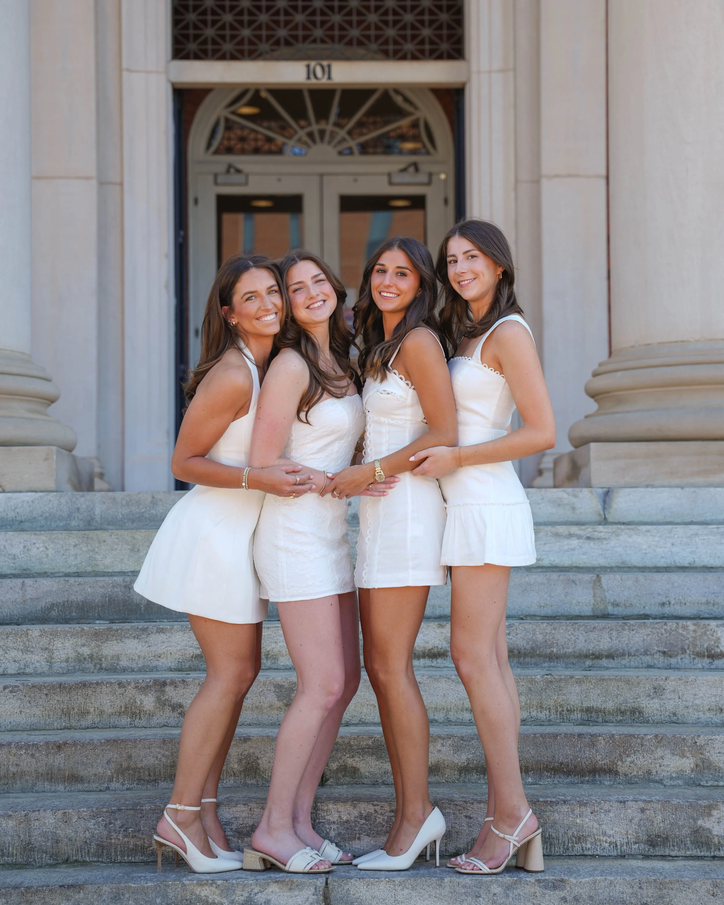 Bridgette,Karley,Sinead&LondonClemson2026GradPhotos_SAP-5.JPG