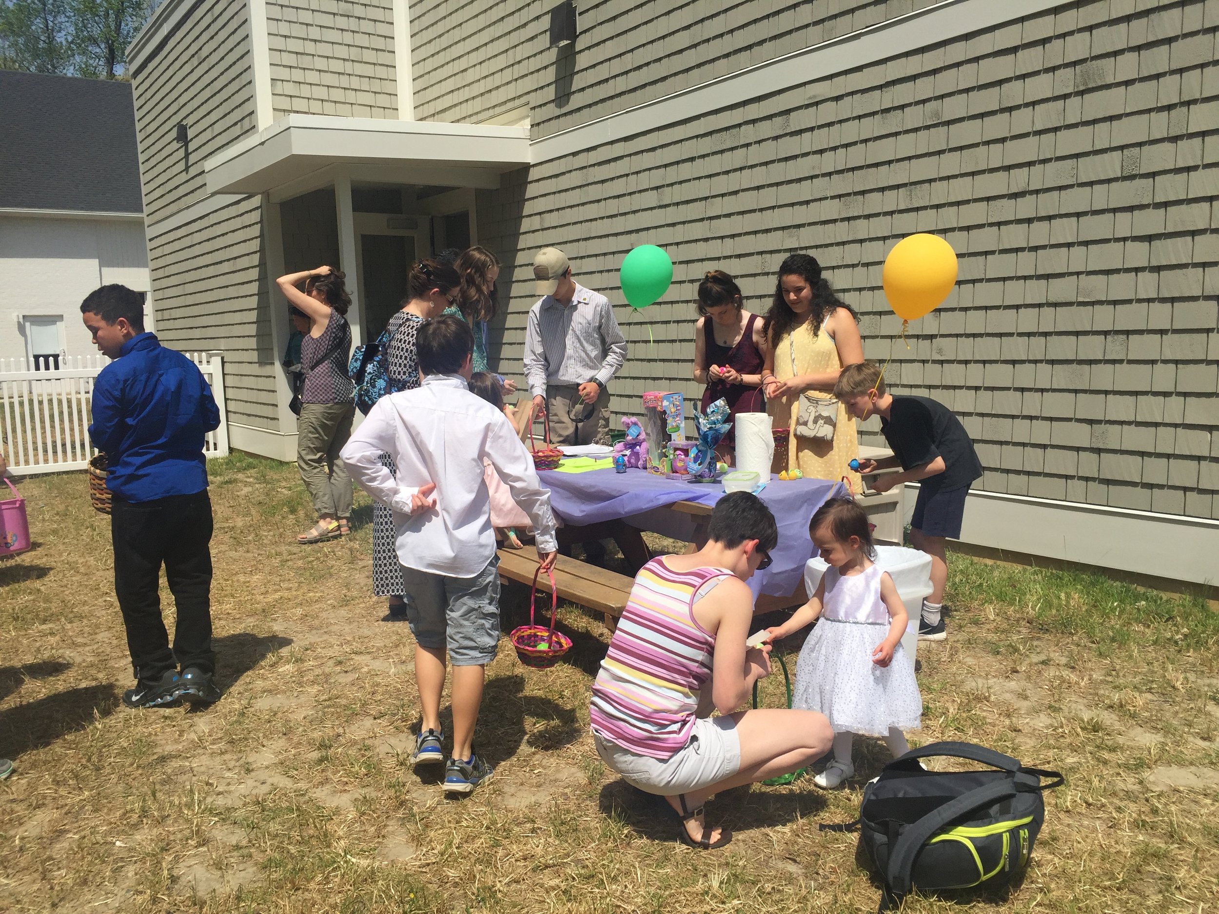 kids people on playground 2.JPG