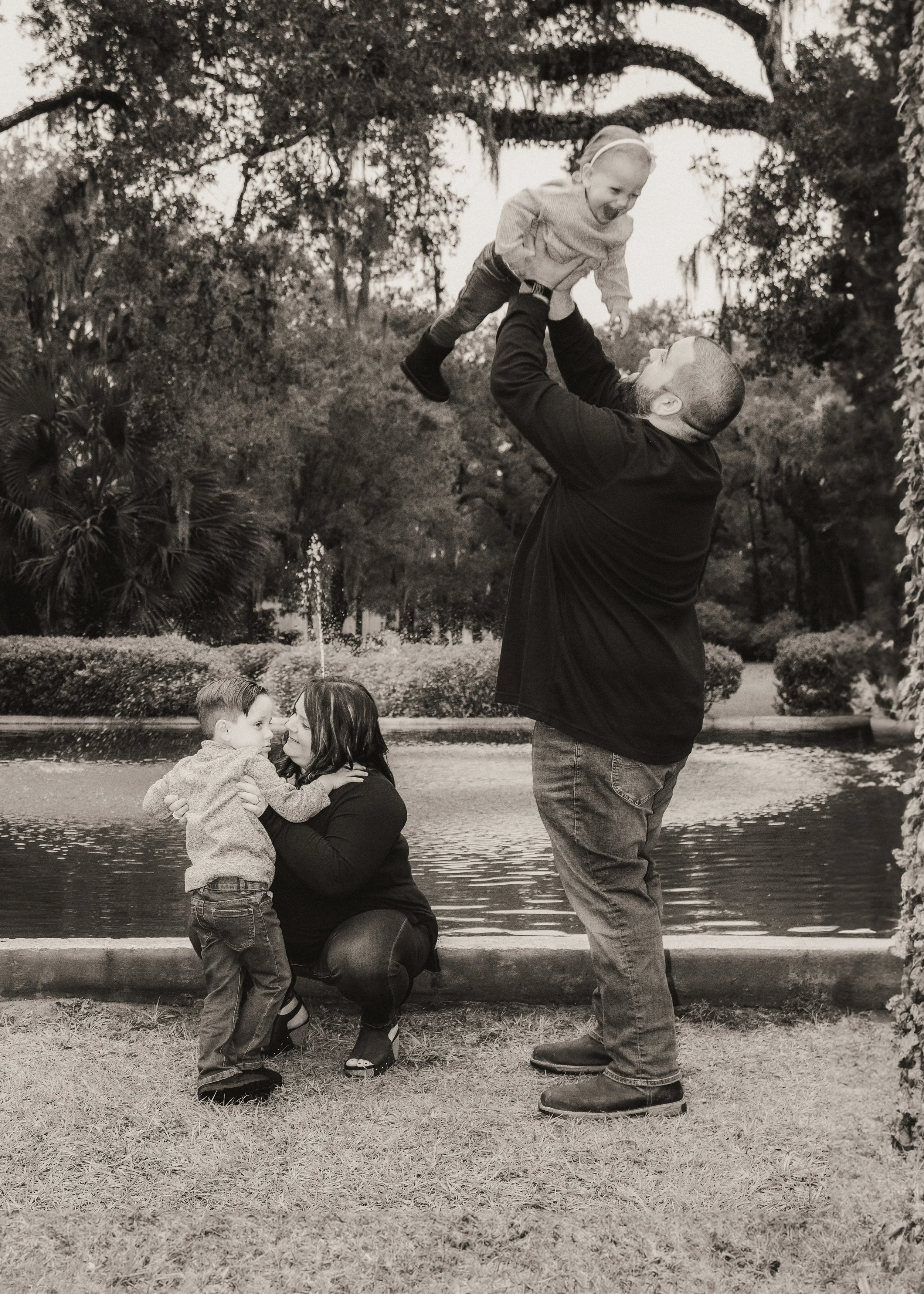 2023ReedFamily2-2.jpg
