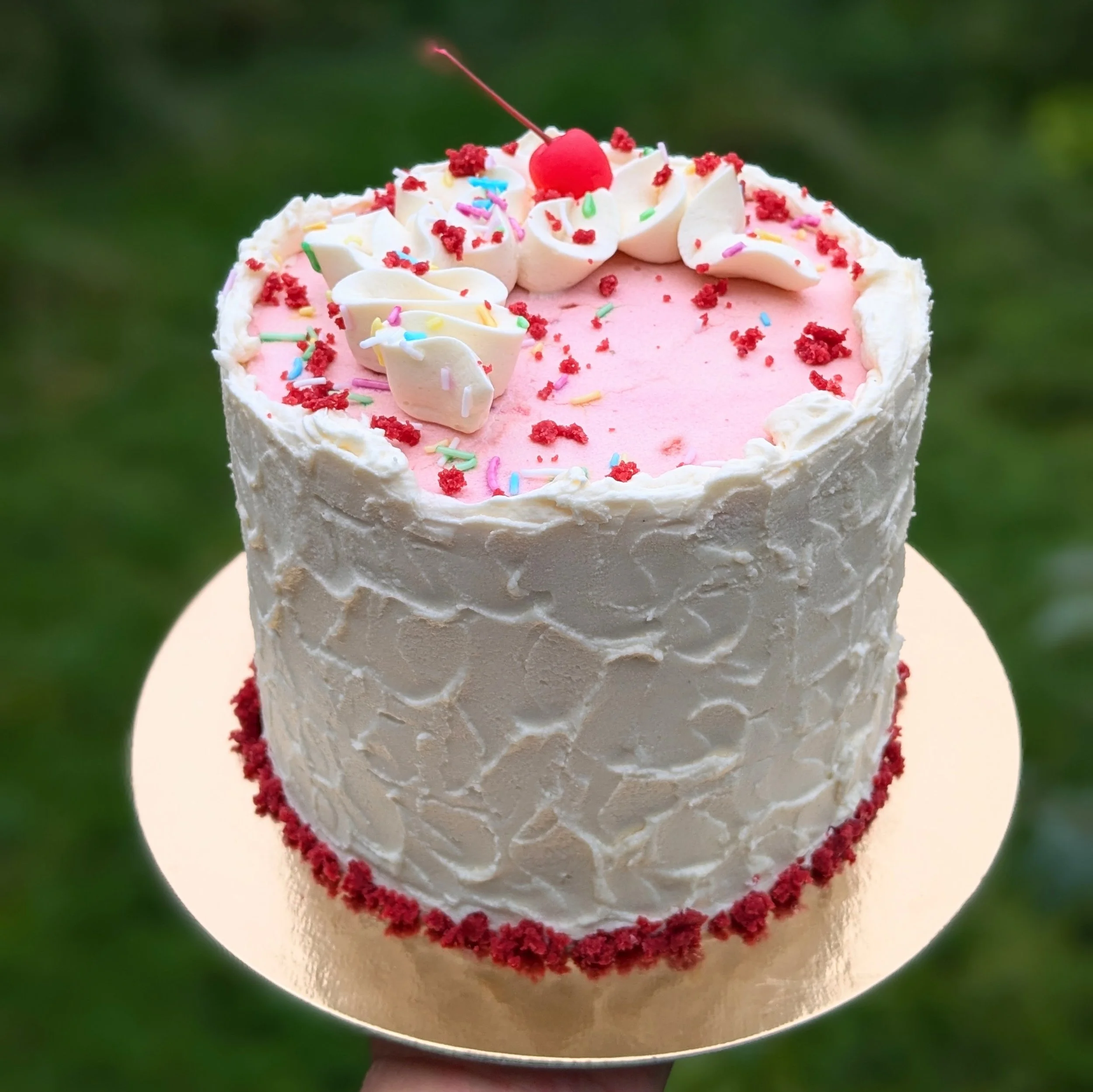 CLASSIC RED VELVET & BERRIES #classic
