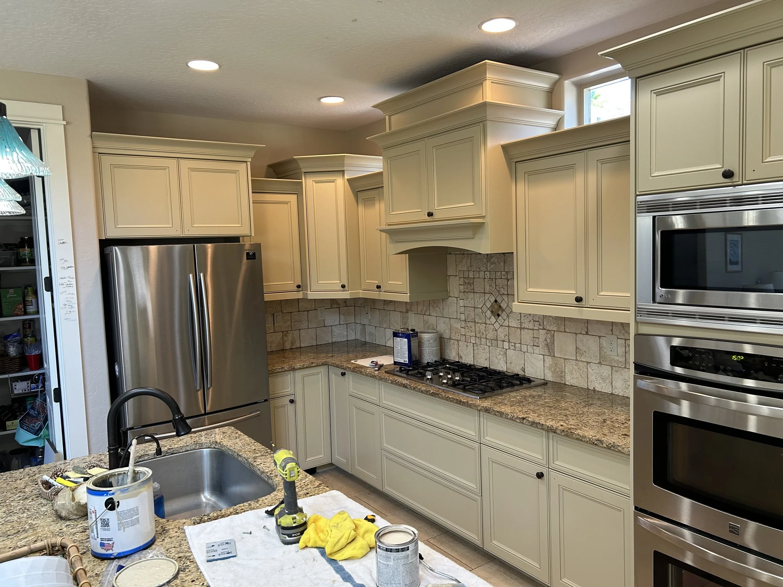 Cabinet Painting in Boise, Meridian, and Eagle: A Smart Way to Upgrade Your Kitchen Without a Full Remodel