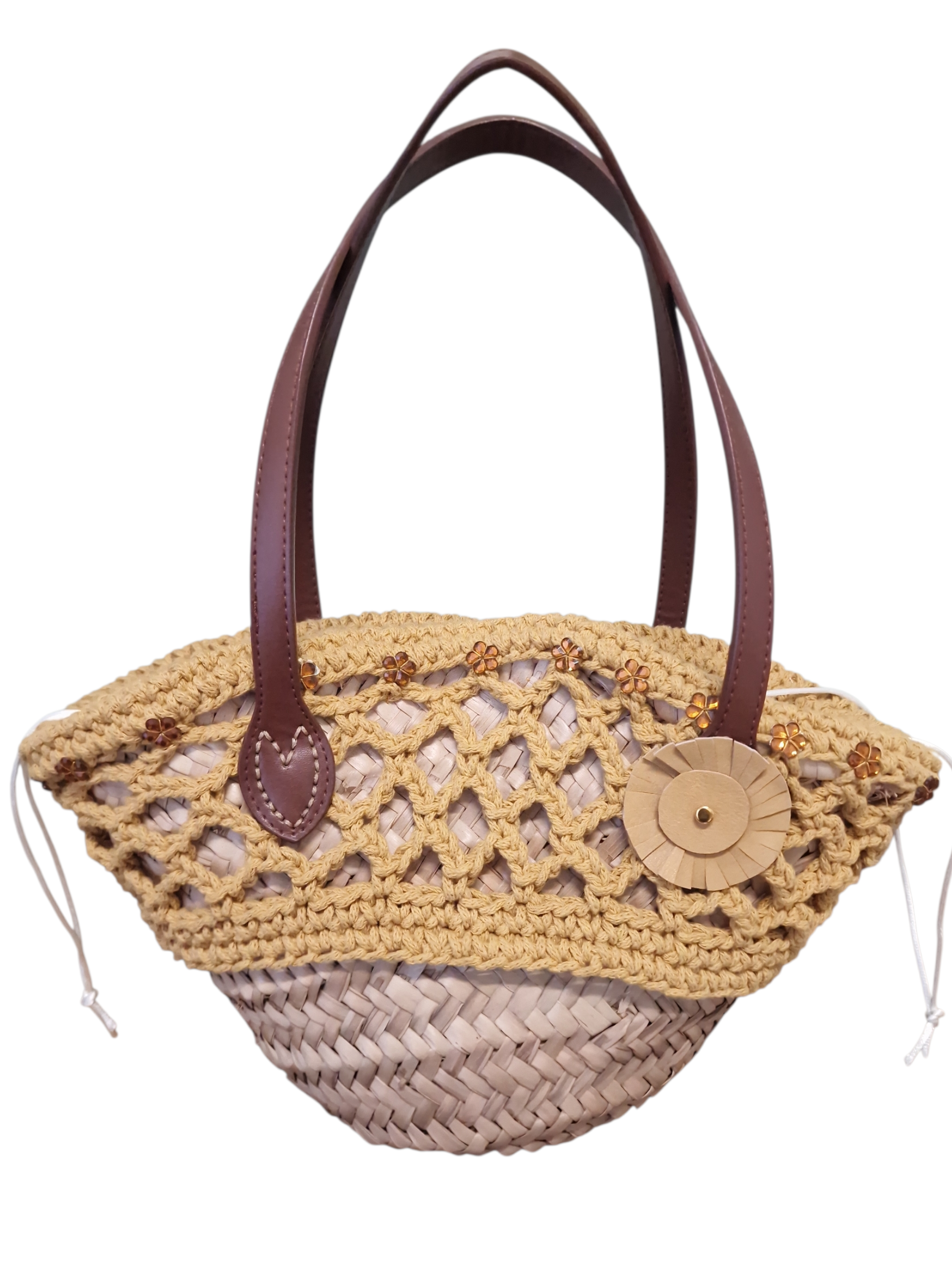 coffetta collaezione ammuri rivestita ad uncinetto color ocra e manici in vera pelle color testa di moro , applicazioni charm luminosi e fiore in pelle