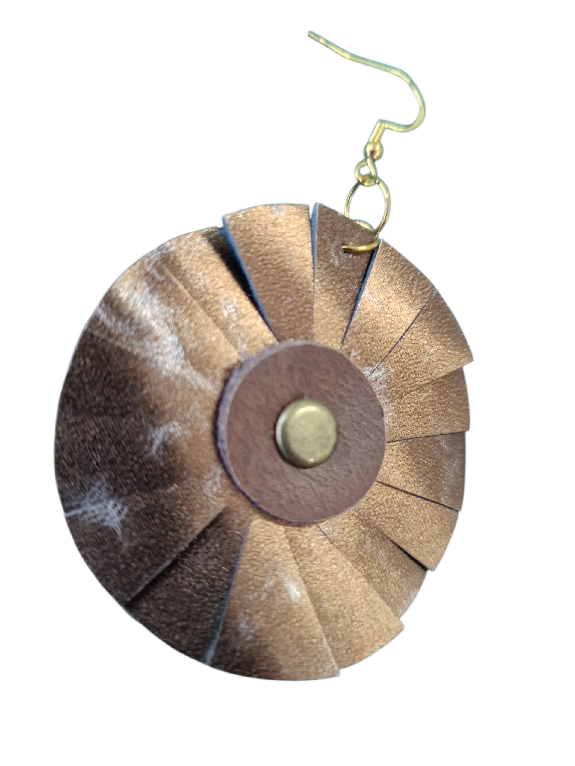 Vista ravvicinata del Fiore Ammuri, realizzato a mano in pelle naturale con finitura cangiante.