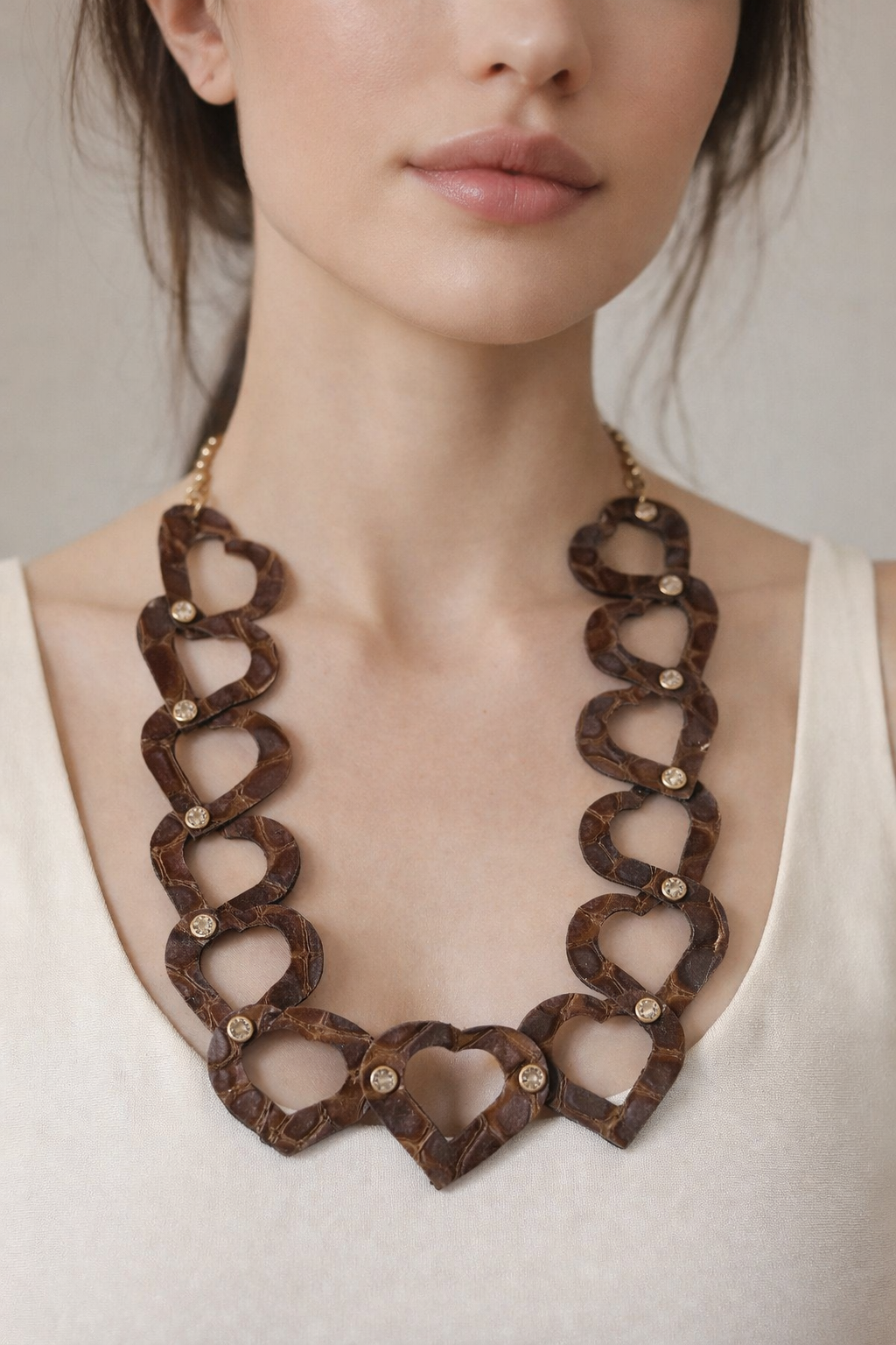 Catena d’Amore Ammuri collana cuori pelle di cocco