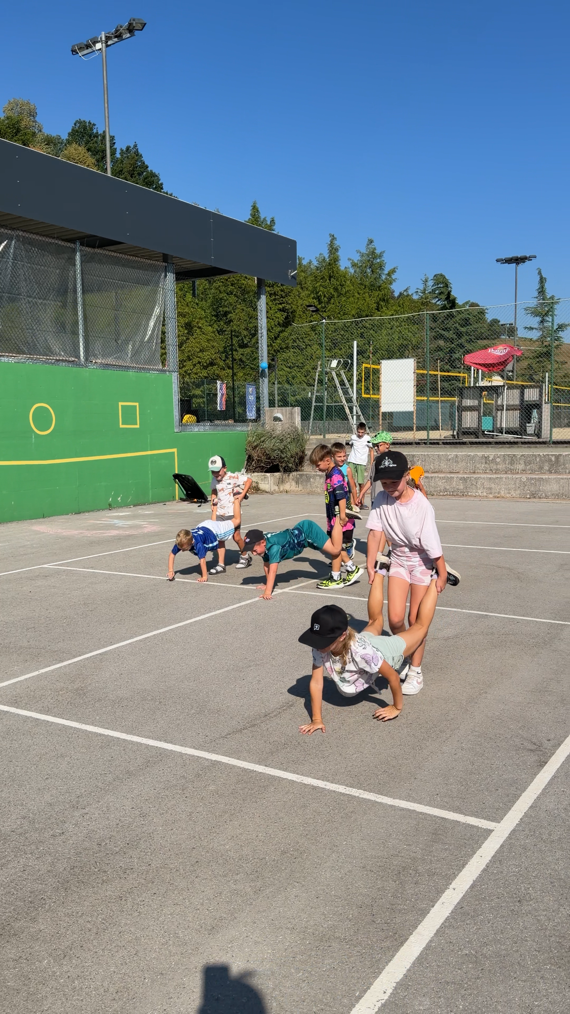 Akademija ŠAPA - vadba za otroke in programi za odrasle - nogomet, gibanje, plavanje, osebno trenerstvo, hujšanje, učenje plavanja, vadba za seniorje oz. starejše - Ivančna Gorica, Višnja Gora, Šentvid pri Stični, Zagradec, Veliki Gaber, Ljubljana