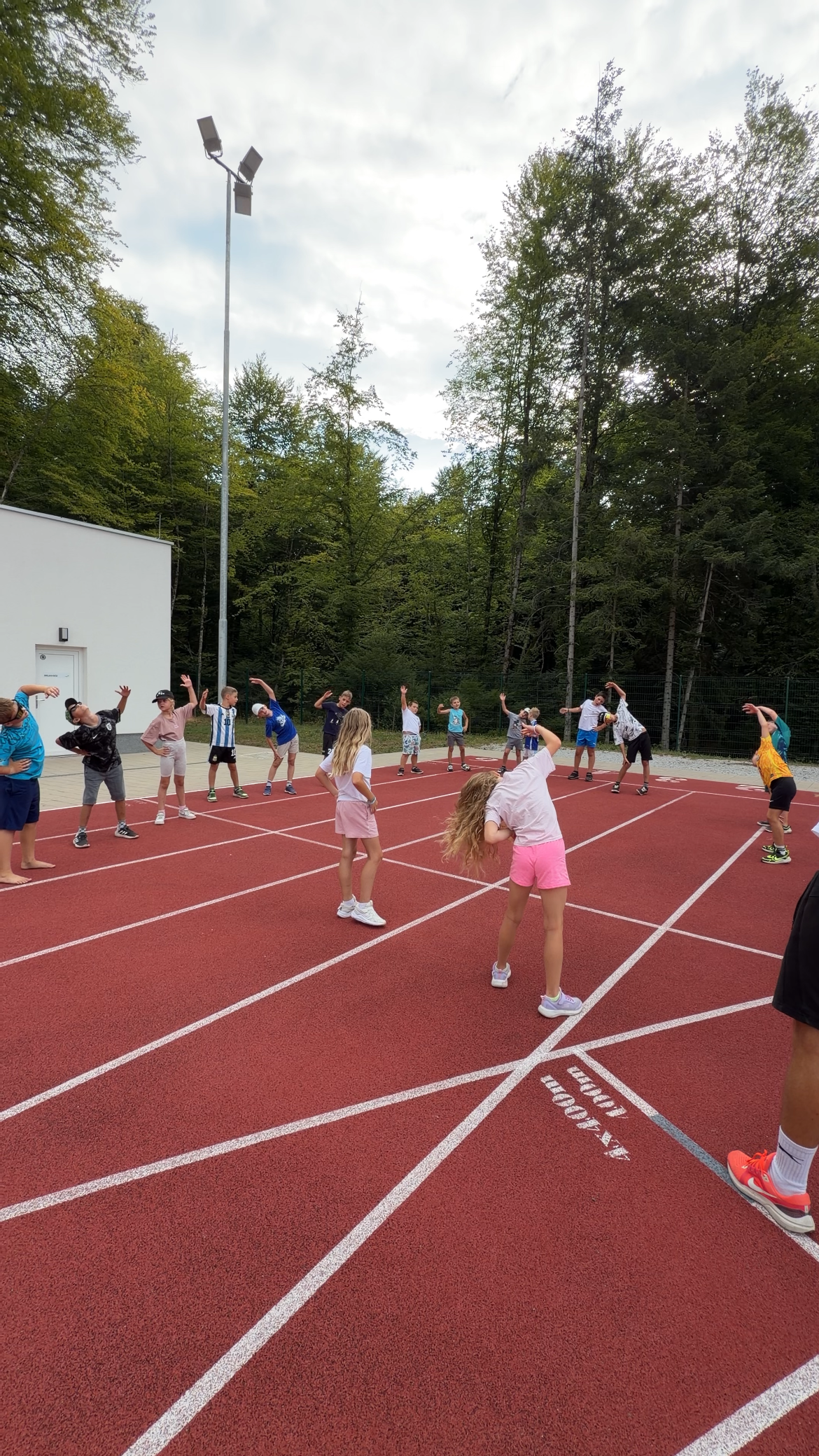 Akademija ŠAPA - vadba za otroke in programi za odrasle - nogomet, gibanje, plavanje, osebno trenerstvo, hujšanje, učenje plavanja, vadba za seniorje oz. starejše - Ivančna Gorica, Višnja Gora, Šentvid pri Stični, Zagradec, Veliki Gaber, Ljubljana