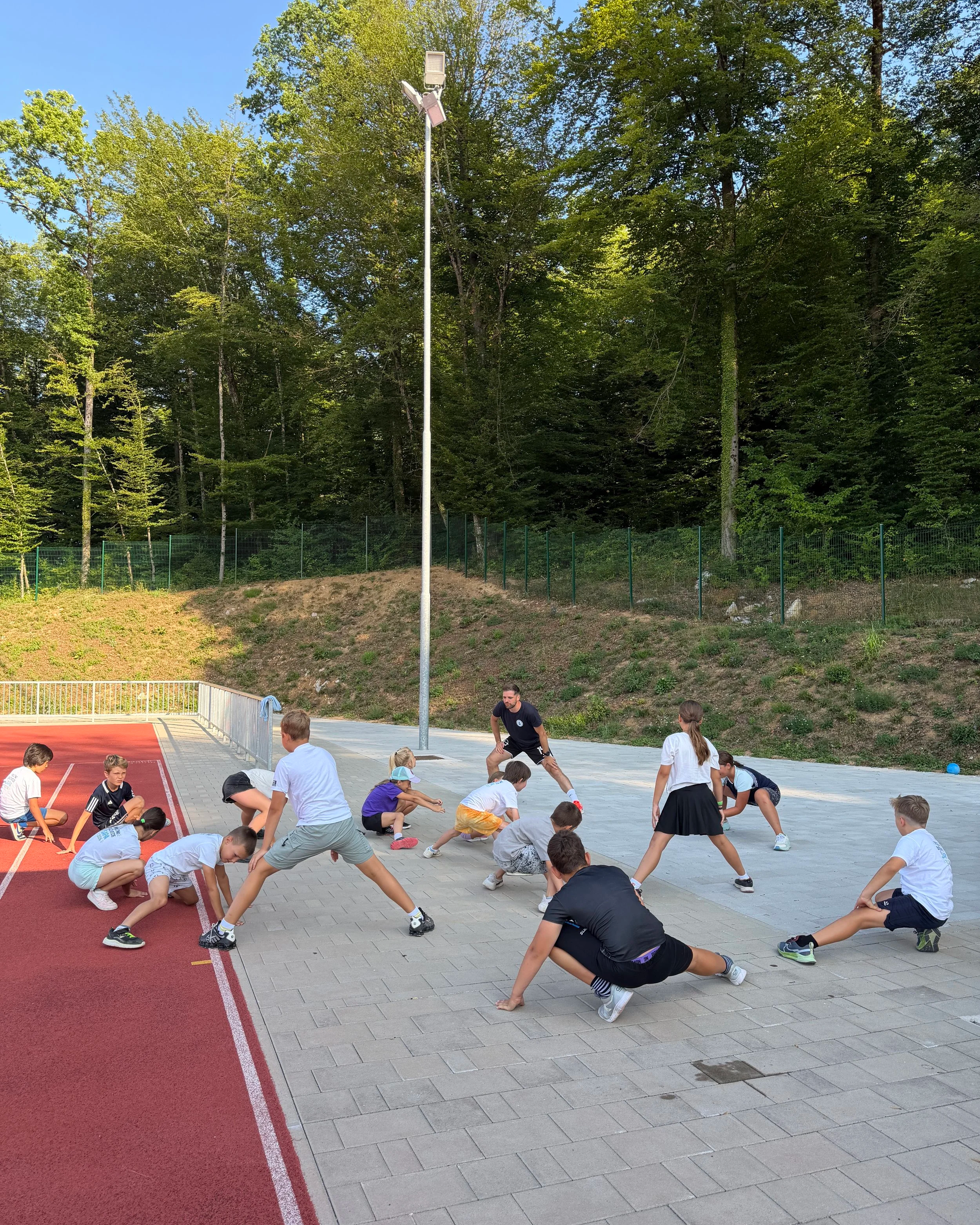 Akademija ŠAPA - vadba za otroke in programi za odrasle - nogomet, gibanje, plavanje, osebno trenerstvo, hujšanje, učenje plavanja, vadba za seniorje oz. starejše - Ivančna Gorica, Višnja Gora, Šentvid pri Stični, Zagradec, Veliki Gaber, Ljubljana
