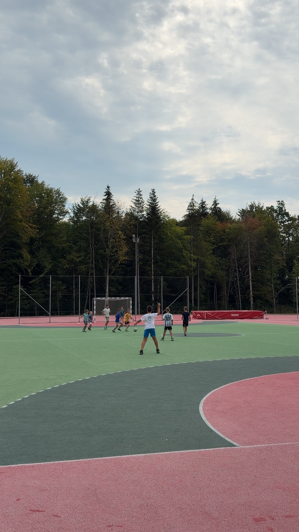 Akademija ŠAPA - vadba za otroke in programi za odrasle - nogomet, gibanje, plavanje, osebno trenerstvo, hujšanje, učenje plavanja, vadba za seniorje oz. starejše - Ivančna Gorica, Višnja Gora, Šentvid pri Stični, Zagradec, Veliki Gaber, Ljubljana