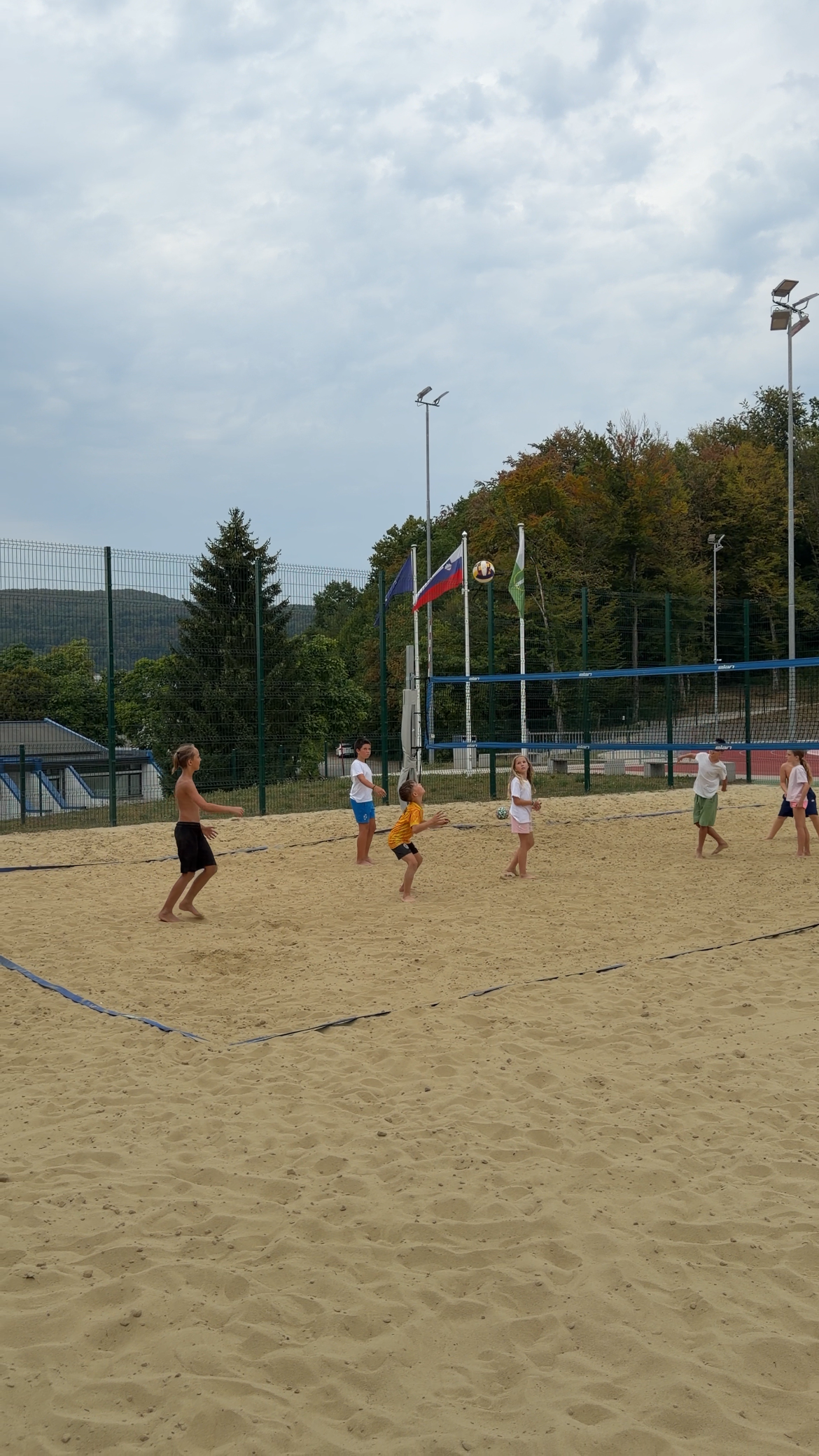 Akademija ŠAPA - vadba za otroke in programi za odrasle - nogomet, gibanje, plavanje, osebno trenerstvo, hujšanje, učenje plavanja, vadba za seniorje oz. starejše - Ivančna Gorica, Višnja Gora, Šentvid pri Stični, Zagradec, Veliki Gaber, Ljubljana