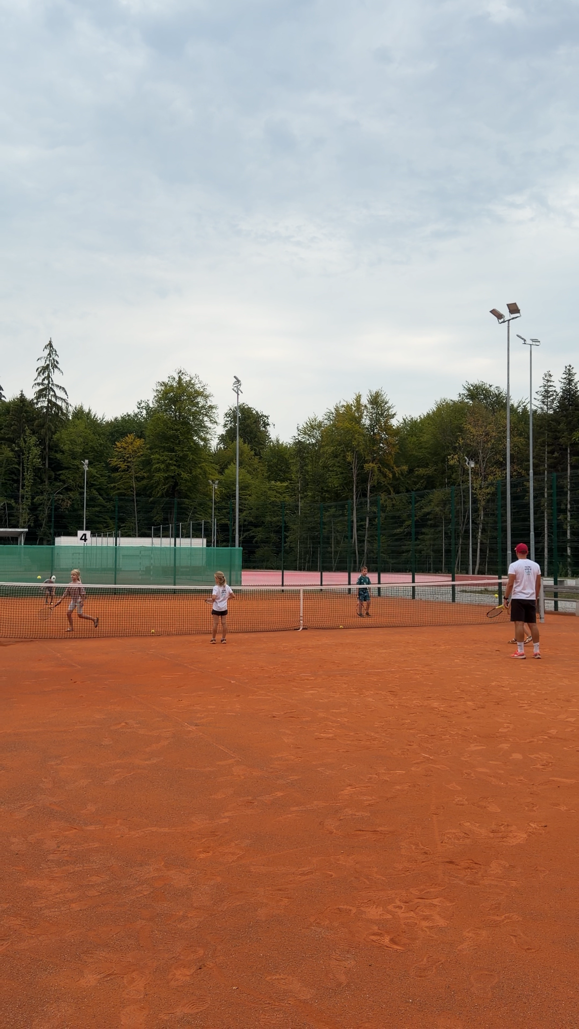 Akademija ŠAPA - vadba za otroke in programi za odrasle - nogomet, gibanje, plavanje, osebno trenerstvo, hujšanje, učenje plavanja, vadba za seniorje oz. starejše - Ivančna Gorica, Višnja Gora, Šentvid pri Stični, Zagradec, Veliki Gaber, Ljubljana