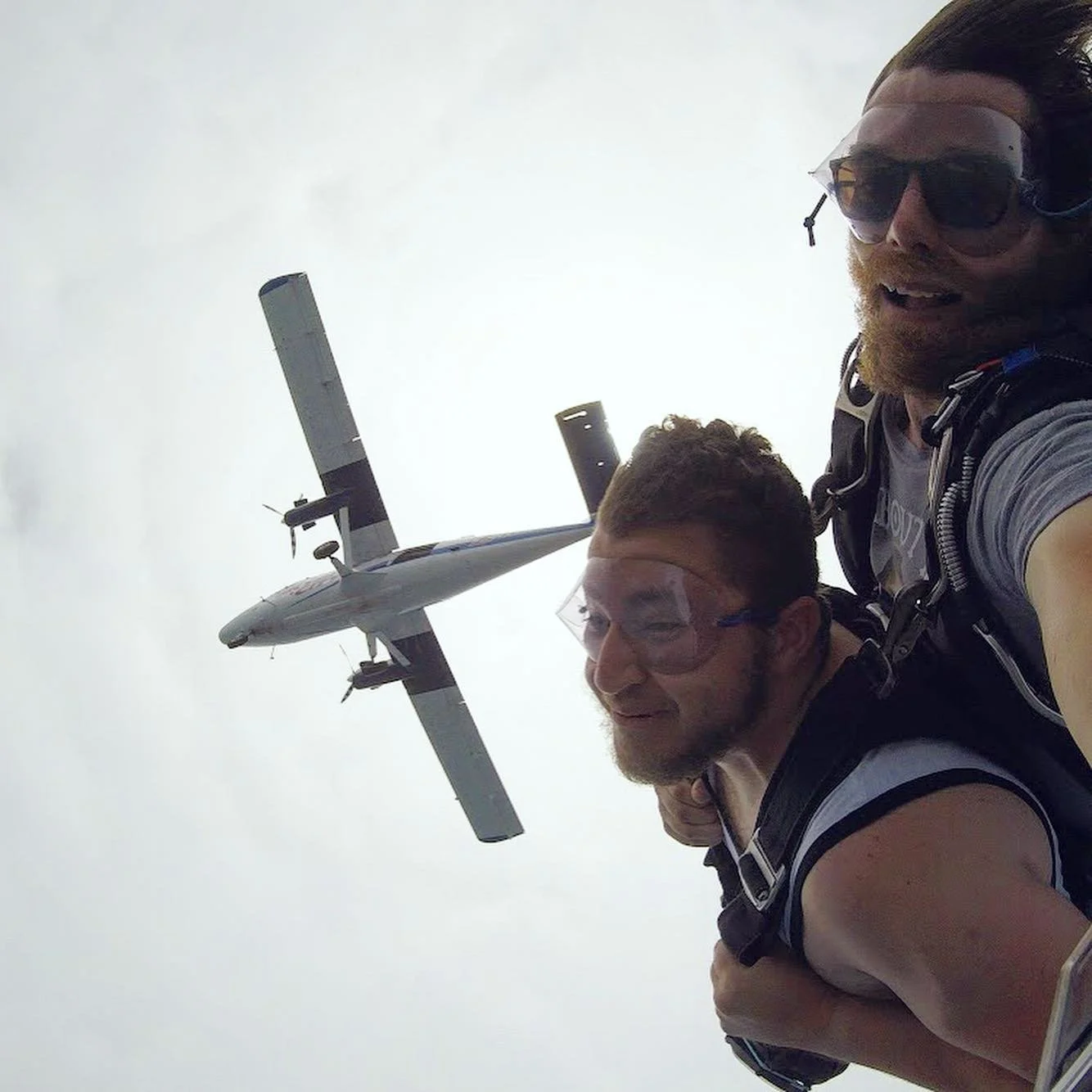 Shoutout to the guys at #skydivecity Paul and Ilya #commandoughspizza