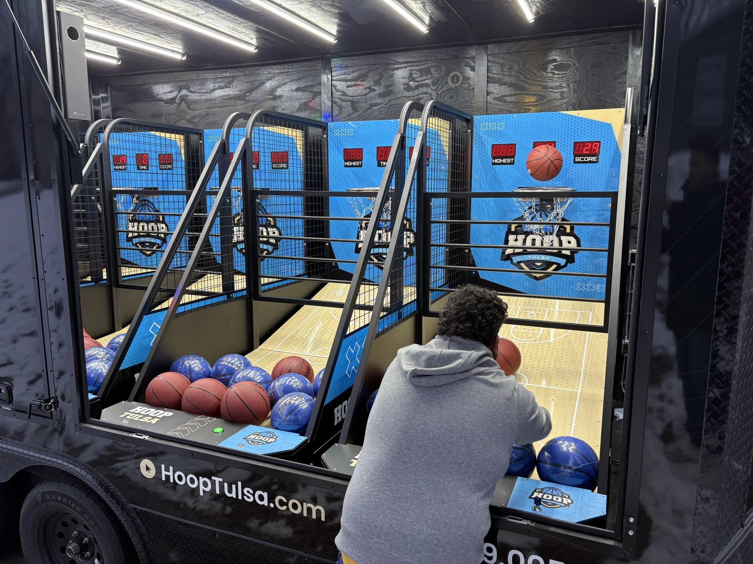 Mid-November in Tulsa: Elevate Your Events with Hoop Tulsa Arcade Basketball Fun