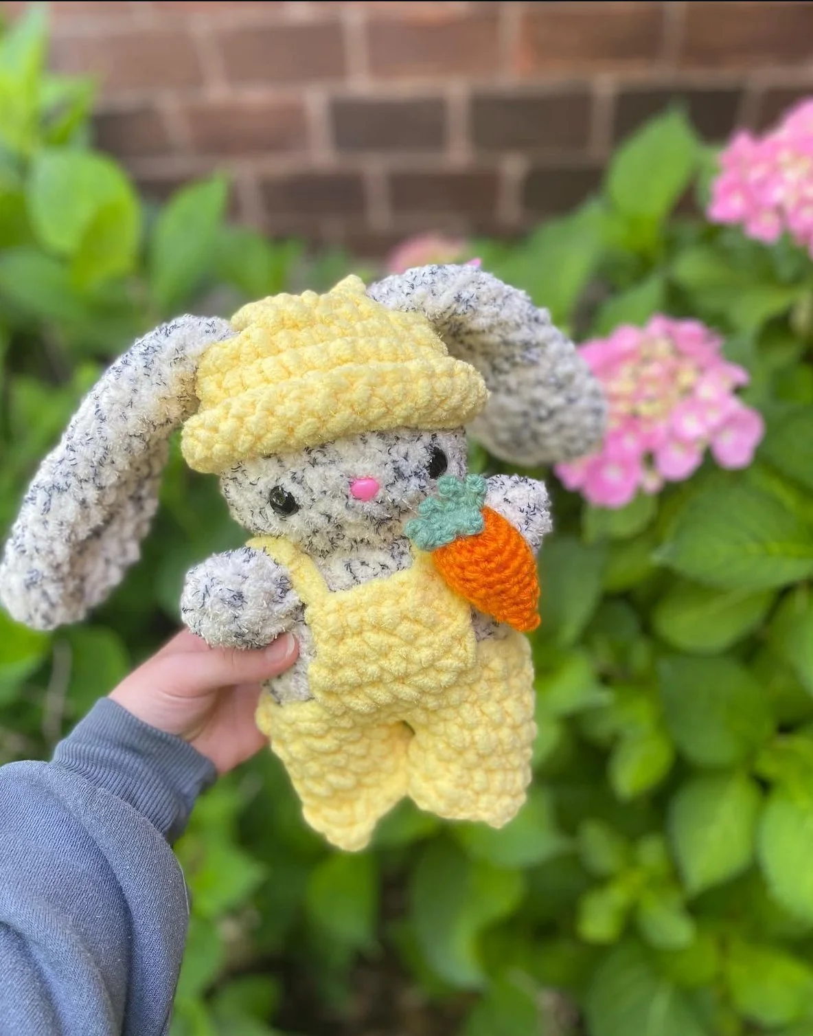 Pattern by Lorettaloops on IG