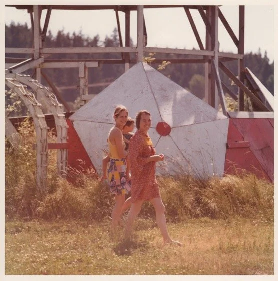 Faye and Gretchen and Simon (2).jpeg