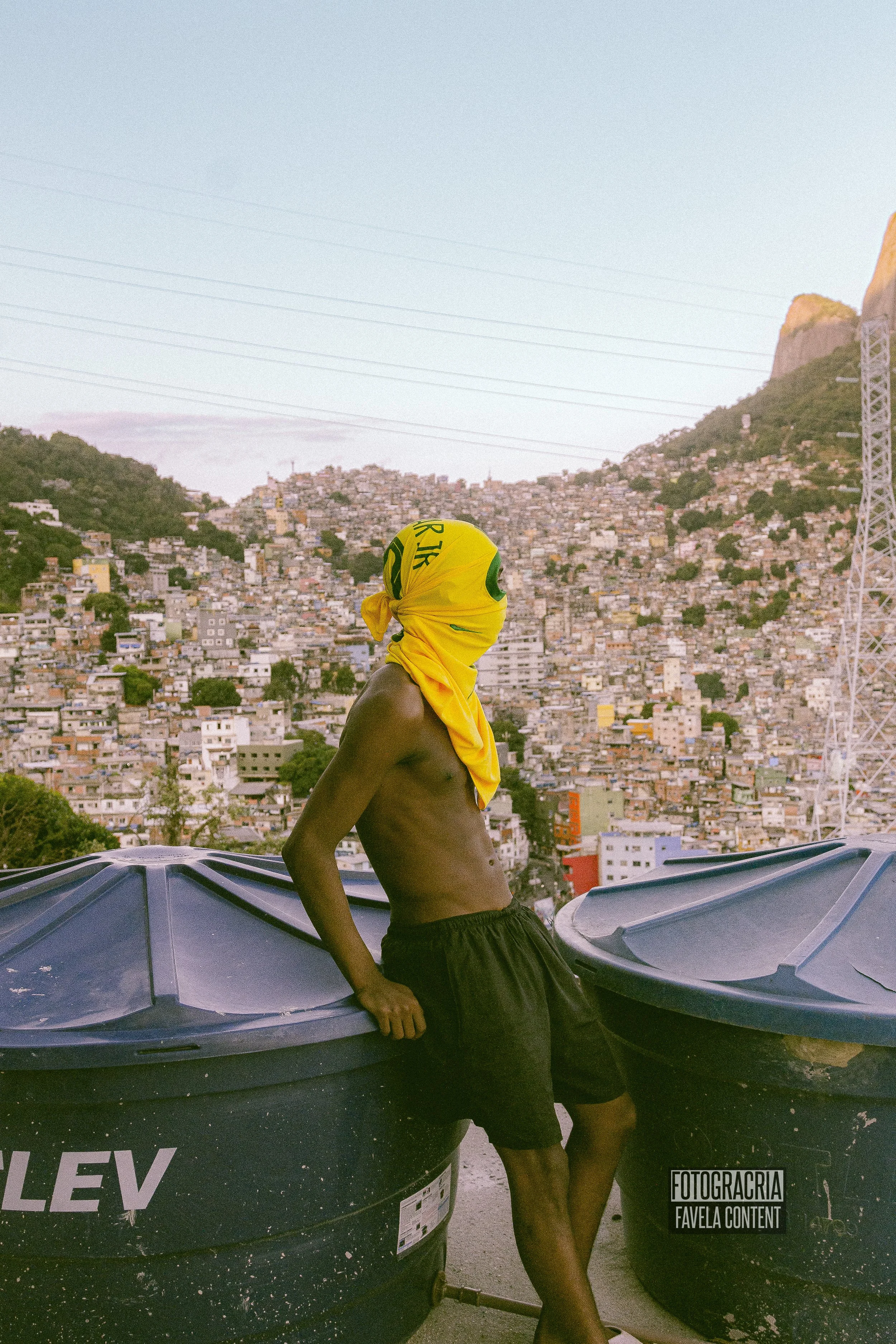 Bc7 aprecia a vista da Rocinha-1.jpg