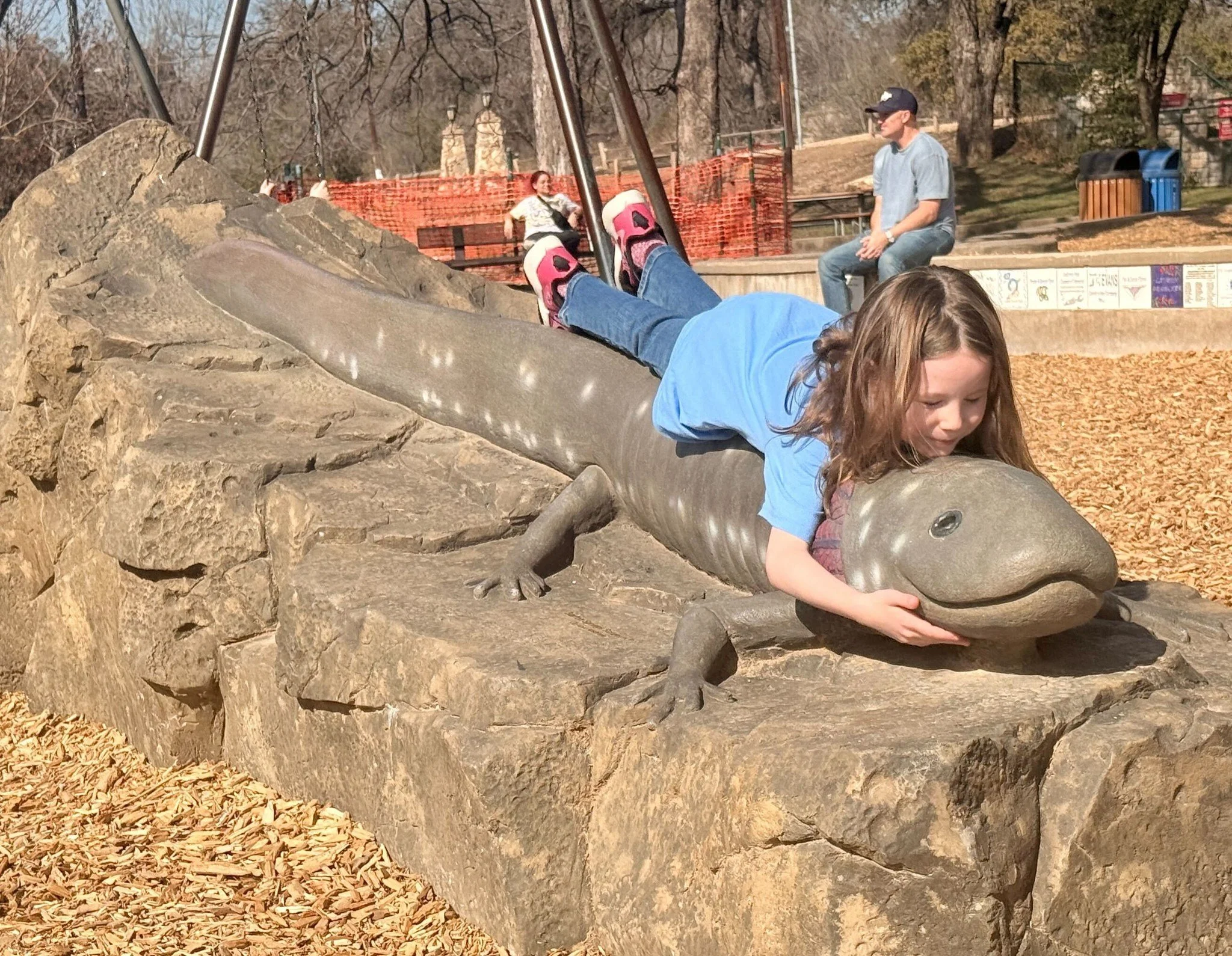 A love for the natural world starts with moments like this 💚 
When young people connect with the creatures that share their home, like the endangered Barton Springs salamander, they begin to understand why protecting our environment matters. By nurt