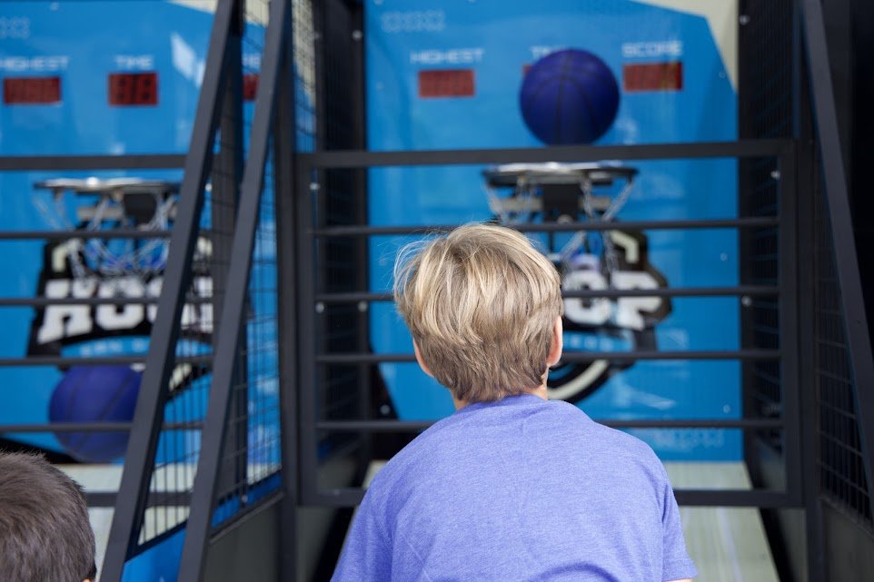 Score Big This Spring with Hoop Roswell Arcade Basketball Rentals